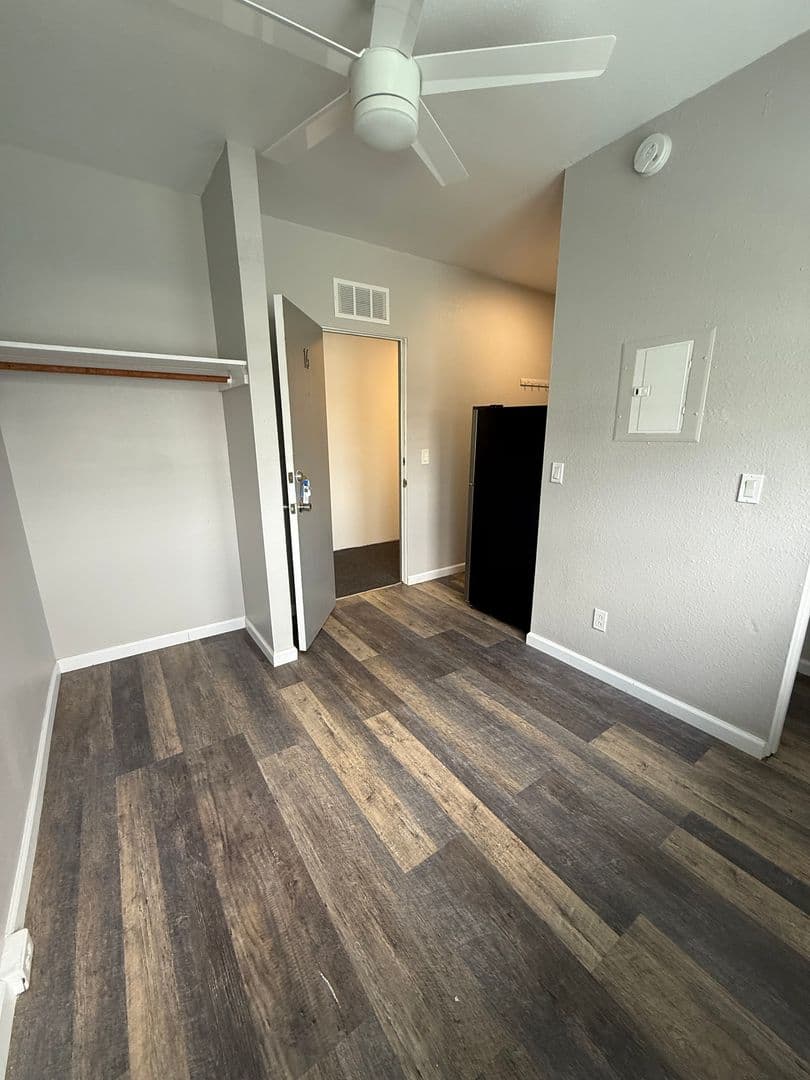 Hilo Apartment: Gateway Studios