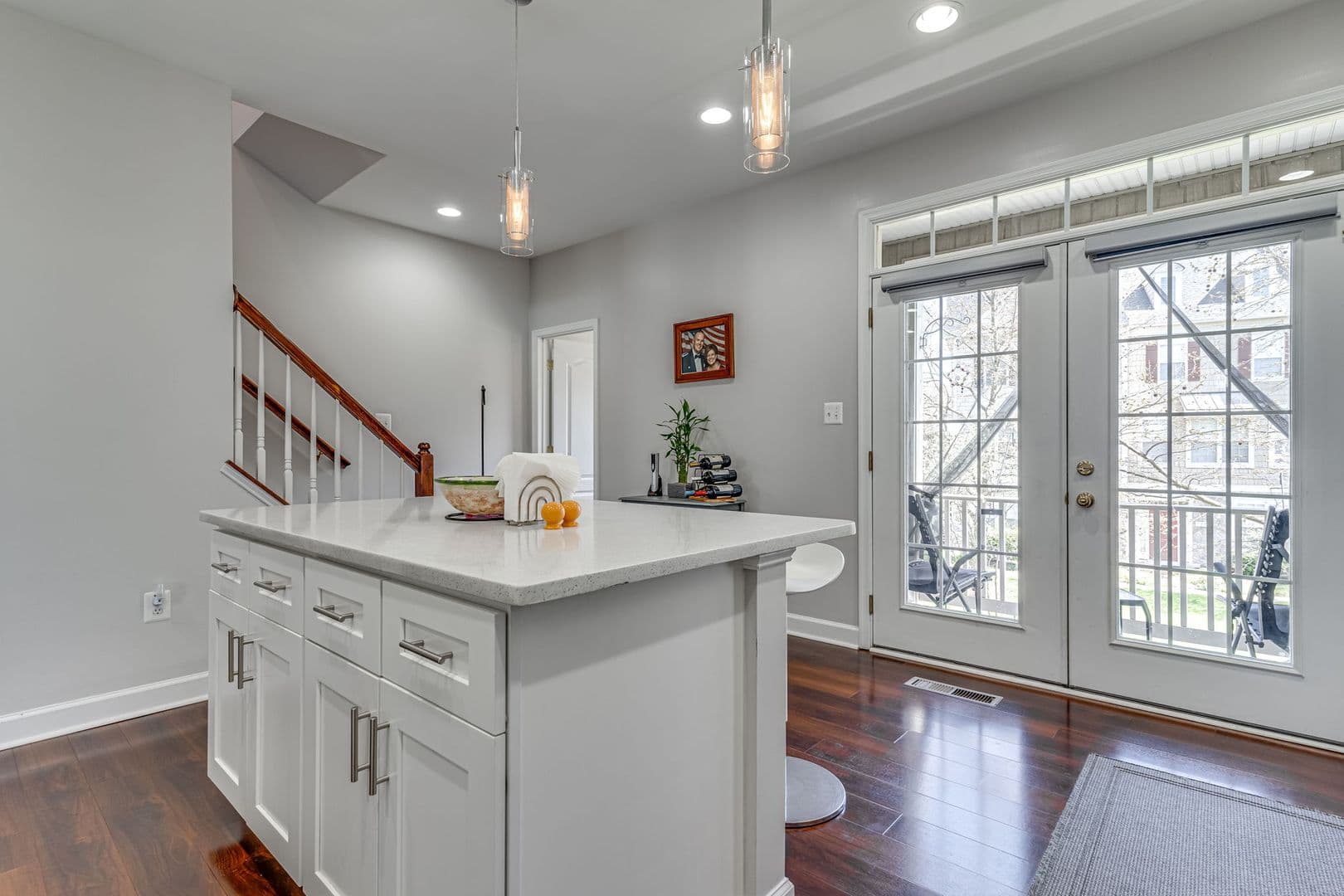 Woodbridge Townhome: 742 Collington Court
