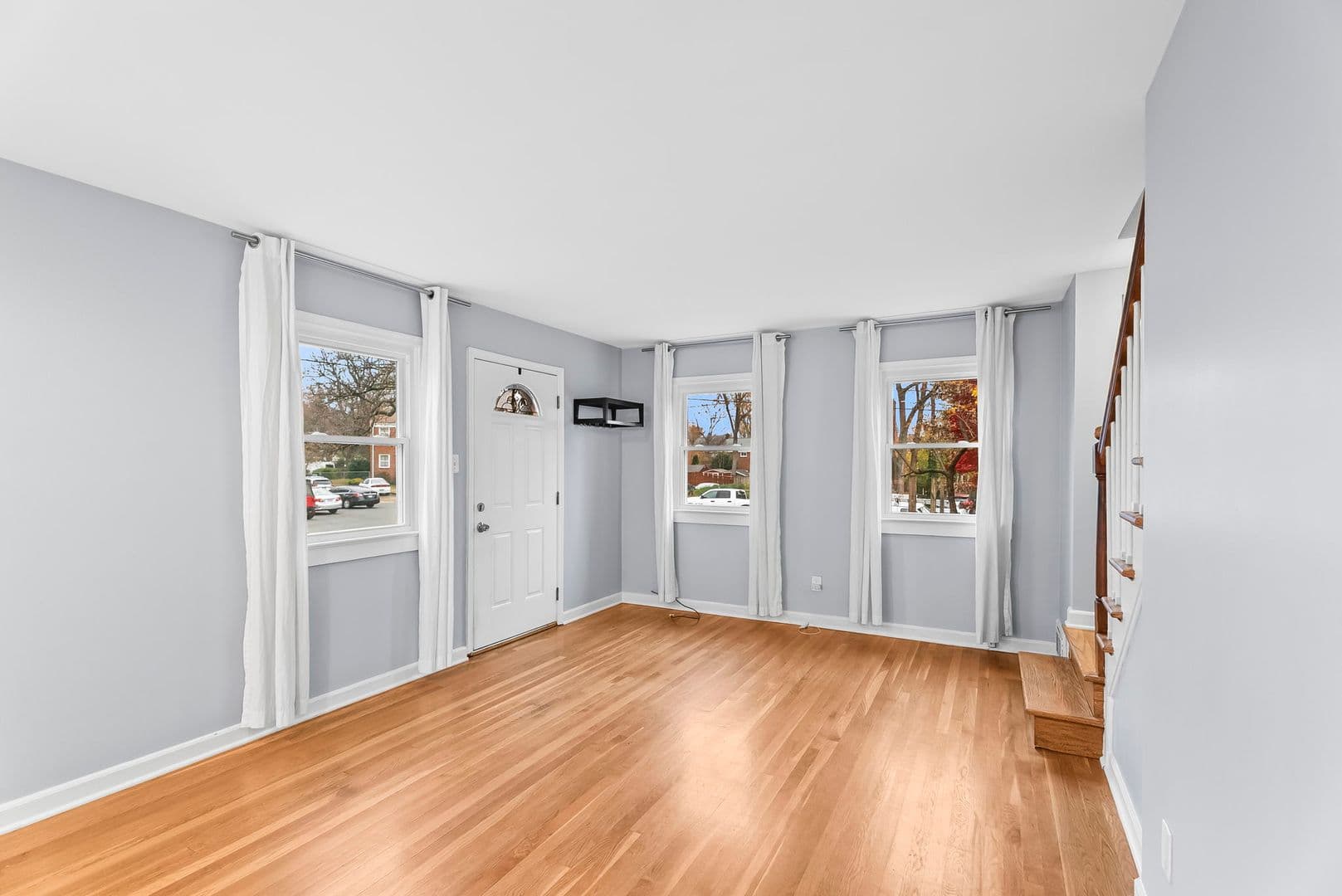 Alexandria House: 4332 Utica Ave