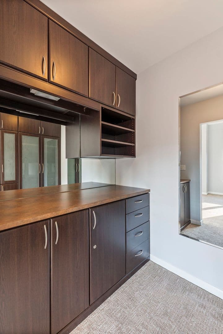 Washington House: 1001 L St NW