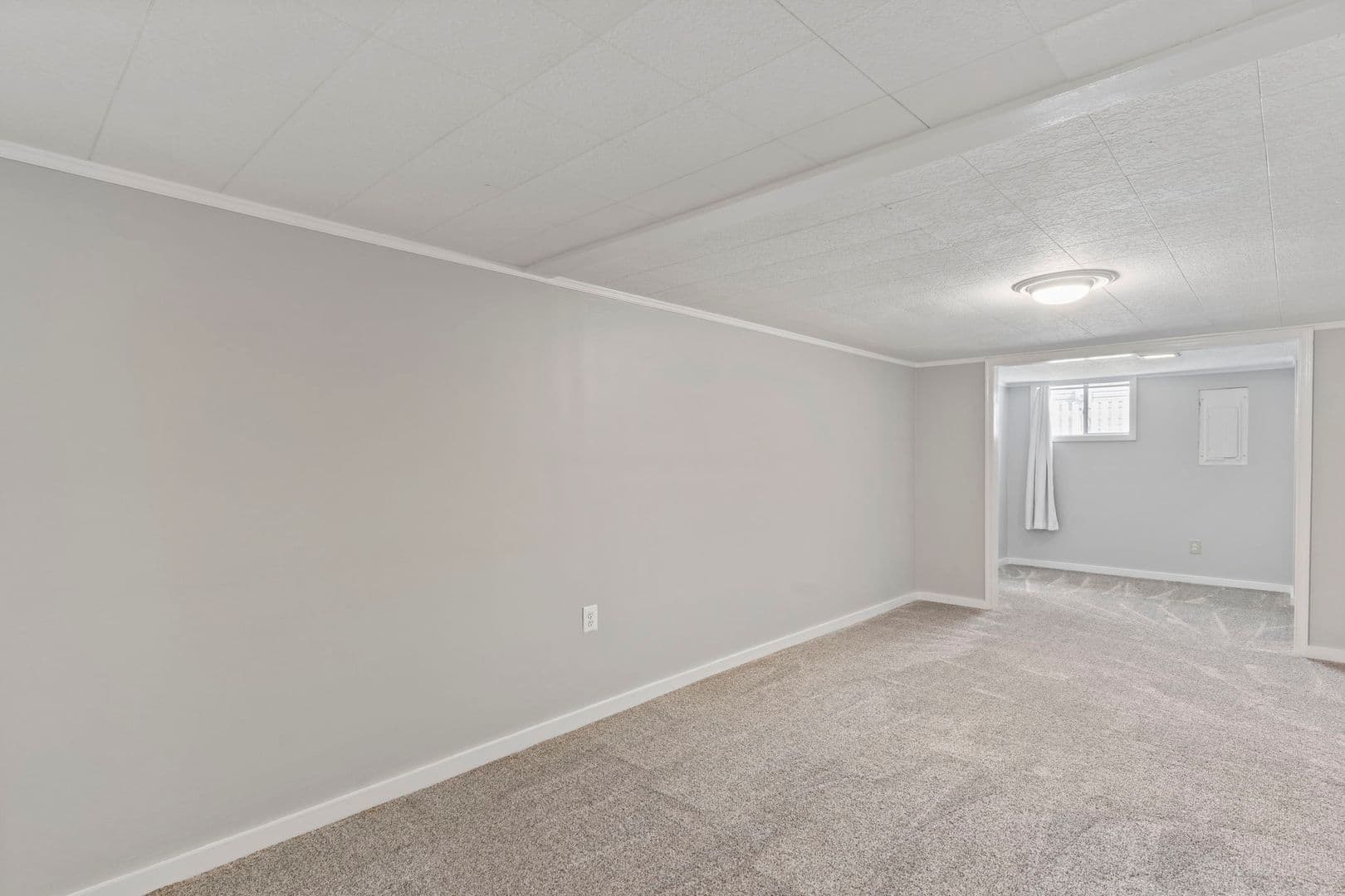 Fairfax House: 4023 Poplar St