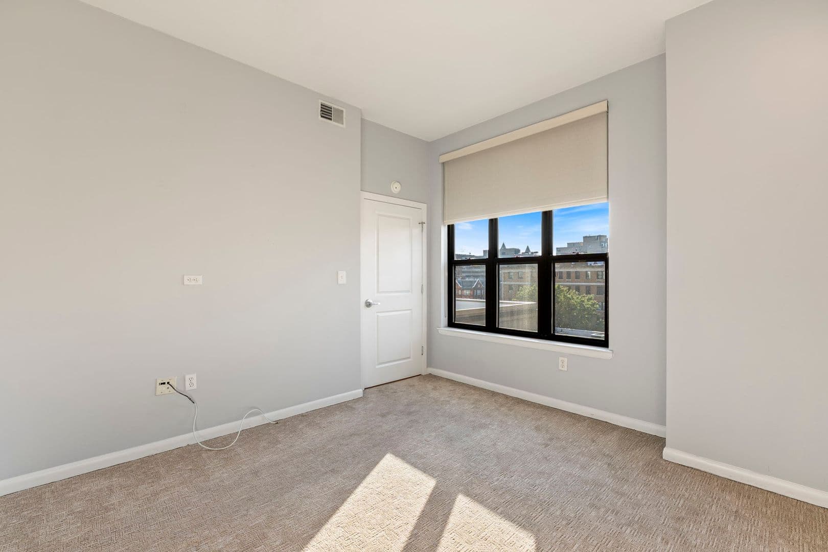 Washington House: 1001 L St NW