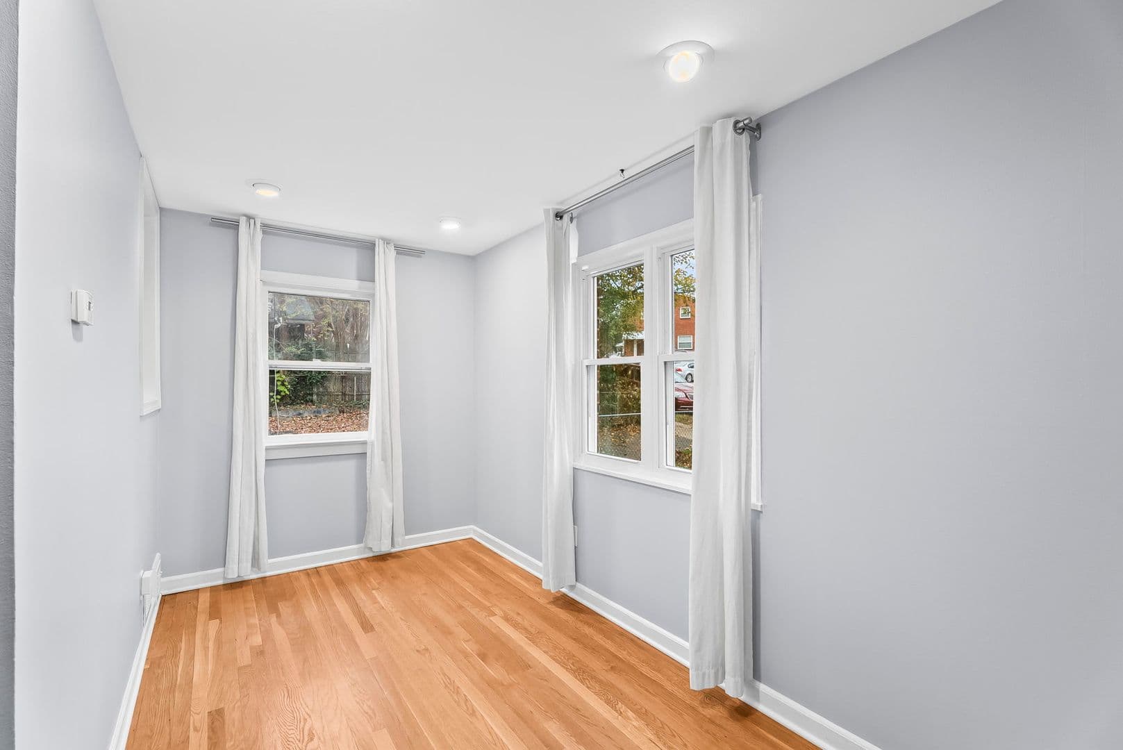 Alexandria House: 4332 Utica Ave