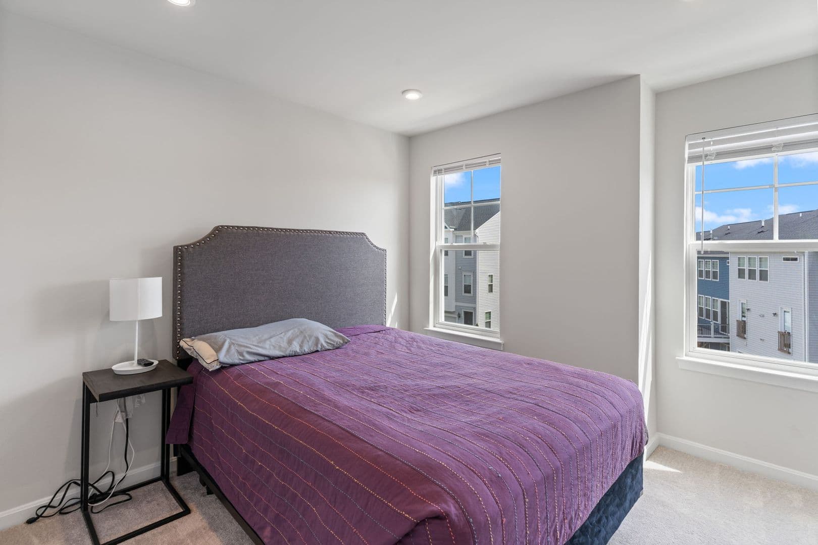 Triangle House: 18277 Summit Pointe Drive