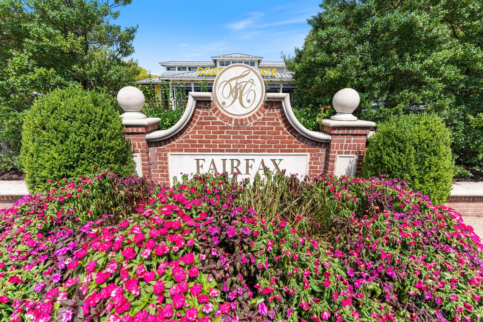 Fairfax House: 4023 Poplar St