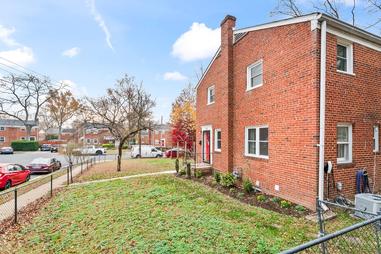 Alexandria House: 4332 Utica Ave