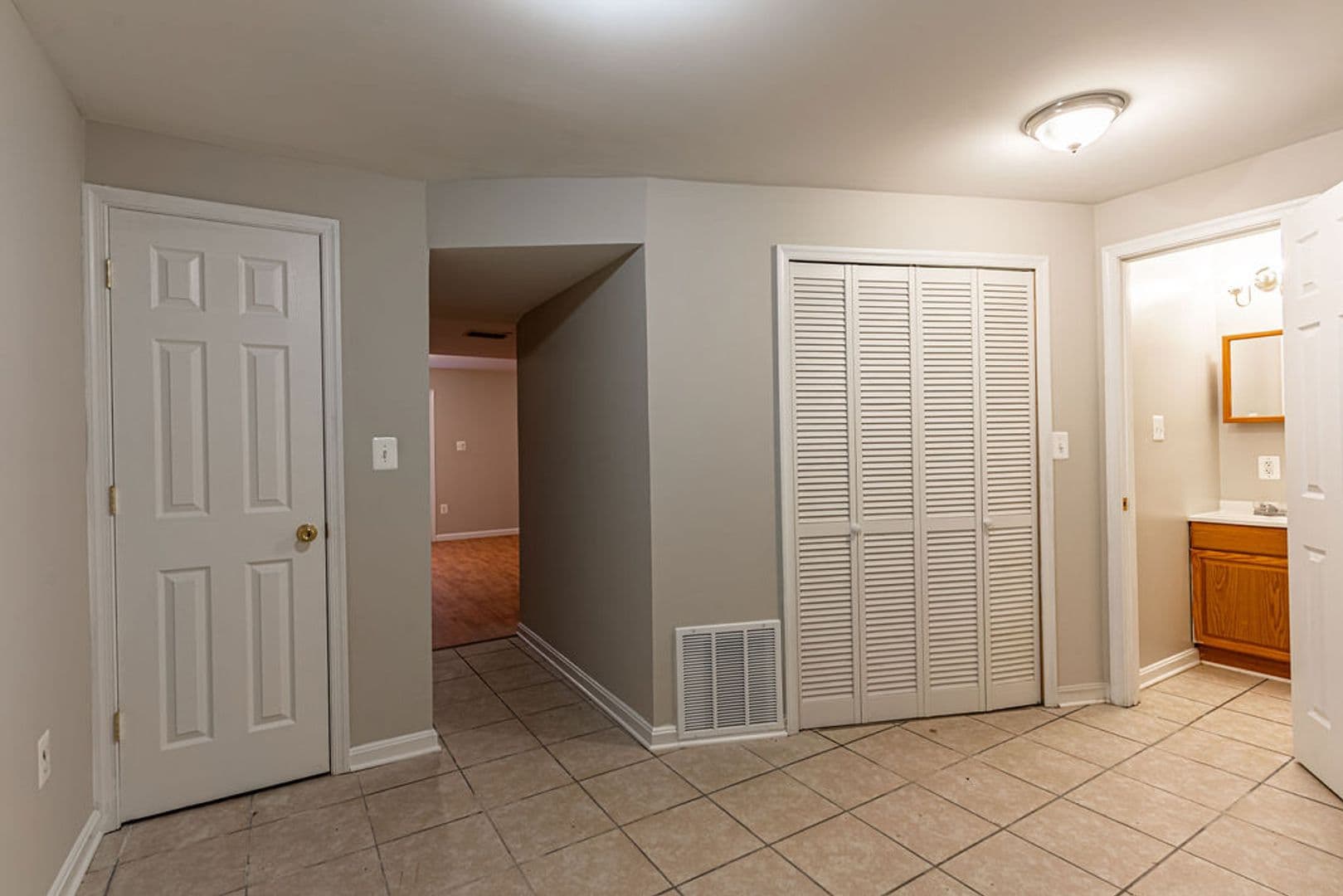 Woodbridge House: 4311 Elliot Court