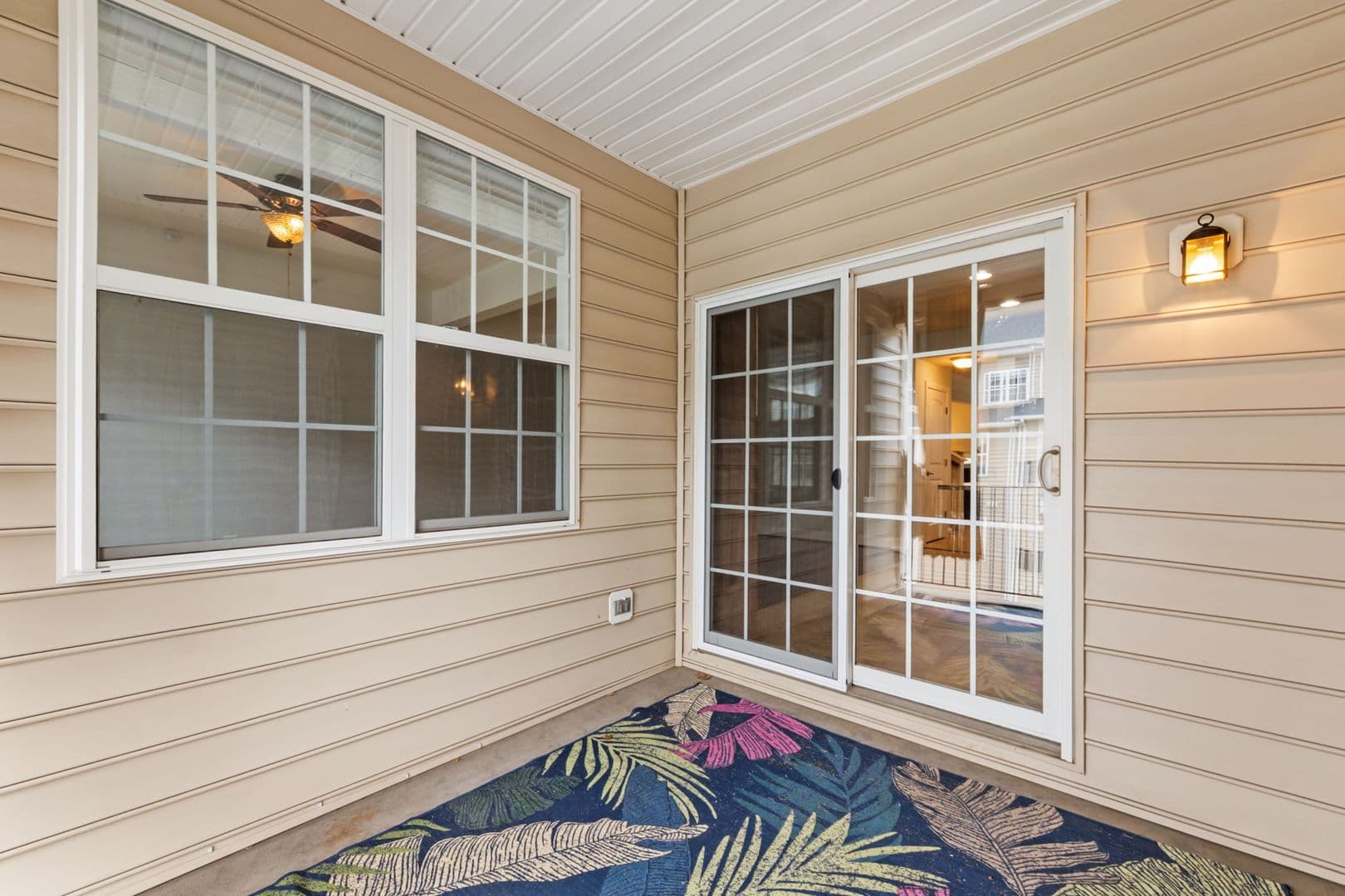 Woodbridge House: 2278 Margraf Cir