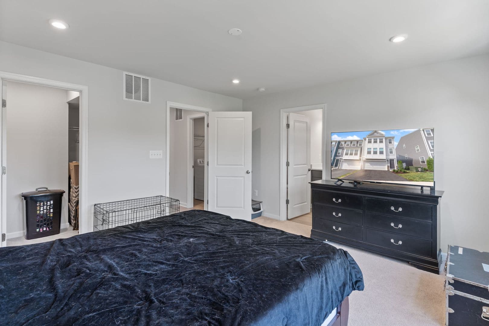 Triangle House: 18277 Summit Pointe Drive
