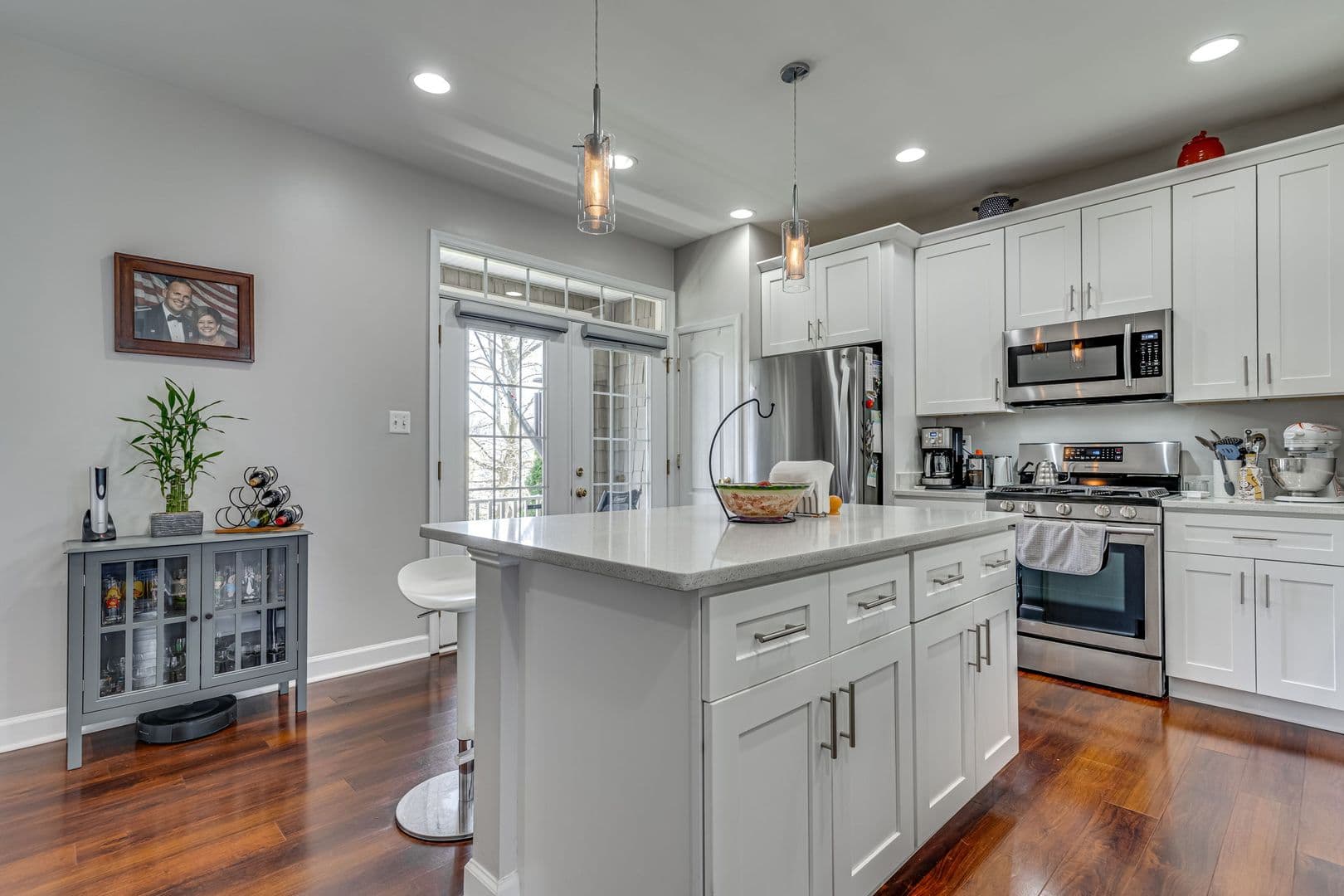 Woodbridge Townhome: 742 Collington Court