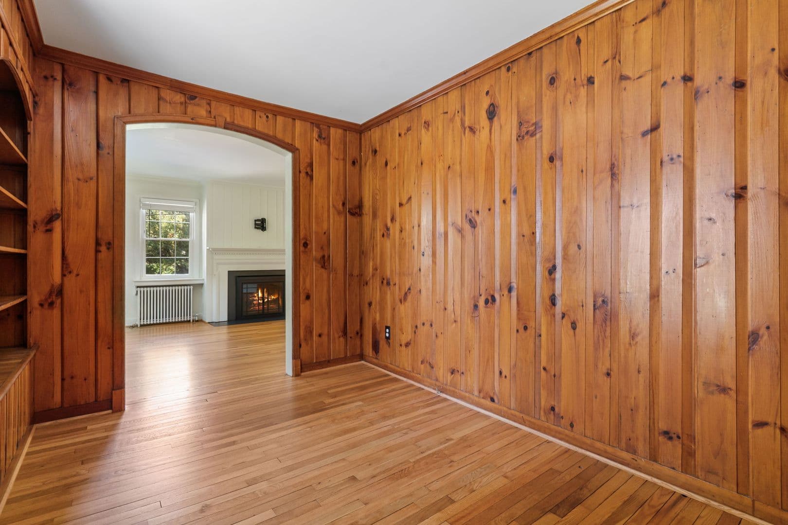 Alexandria House: 3114 Russell Rd