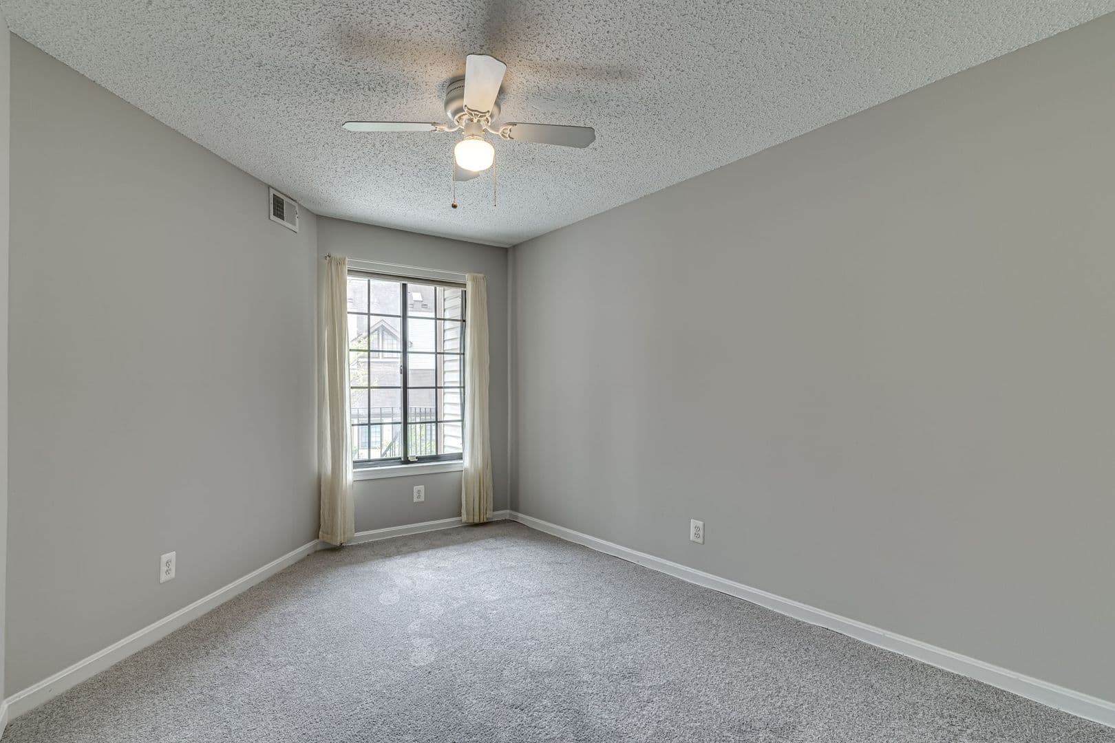 Alexandria House: 6015 Curtier Dr Unit E