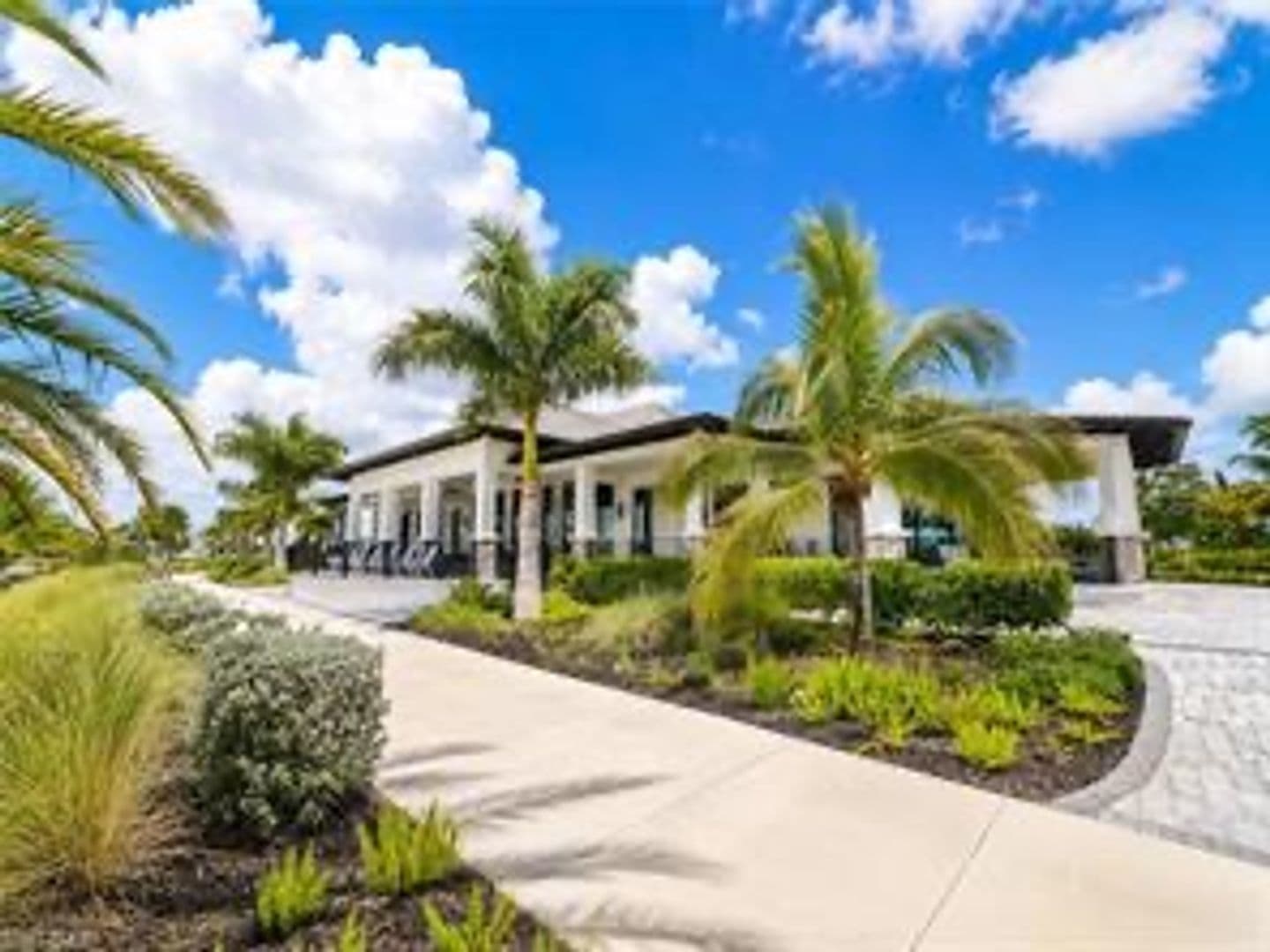 Naples Townhome: 5022 Draco Circle