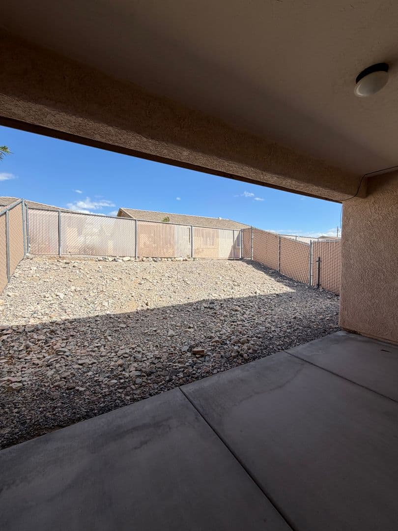Lake Havasu City Apartment: 2065 Runabout Dr.