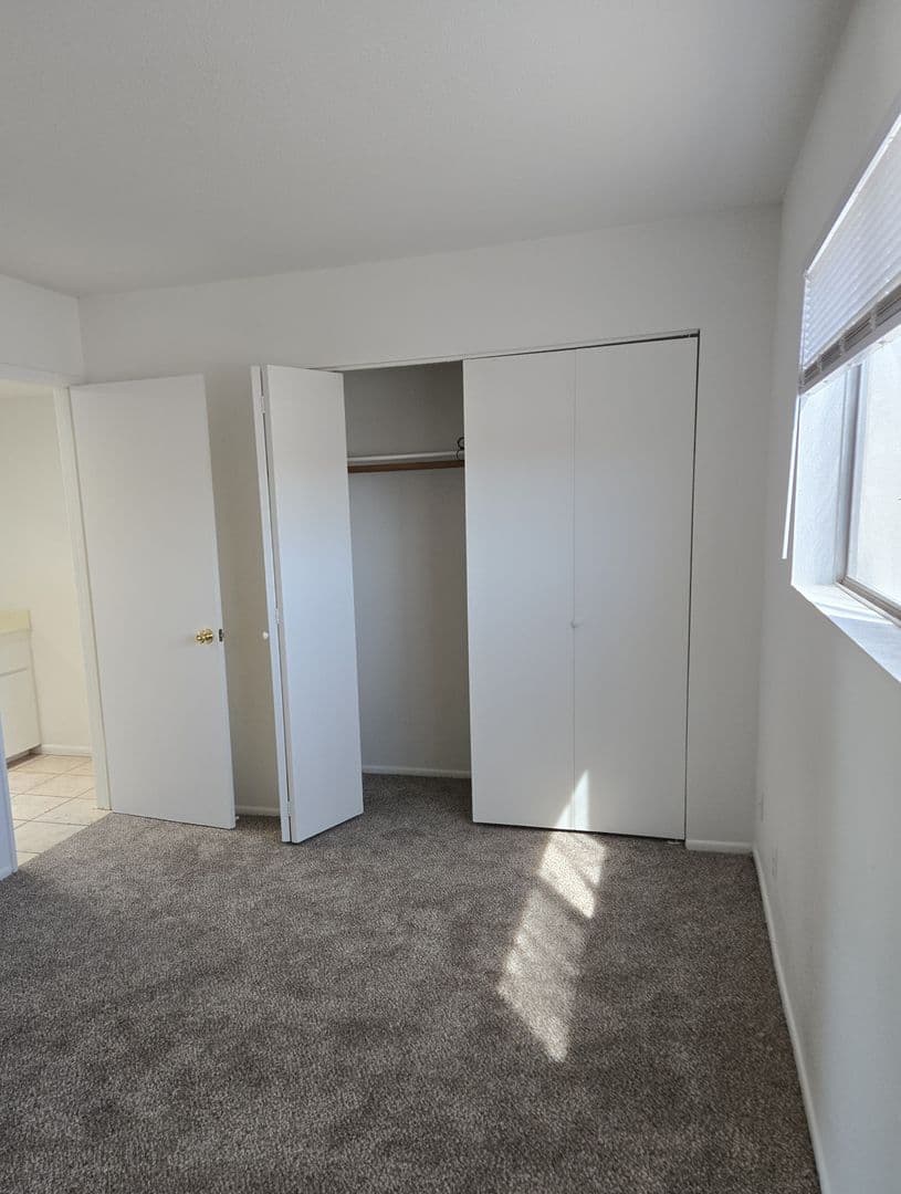 Lake Havasu City Apartment: 2010 Swanson Avenue