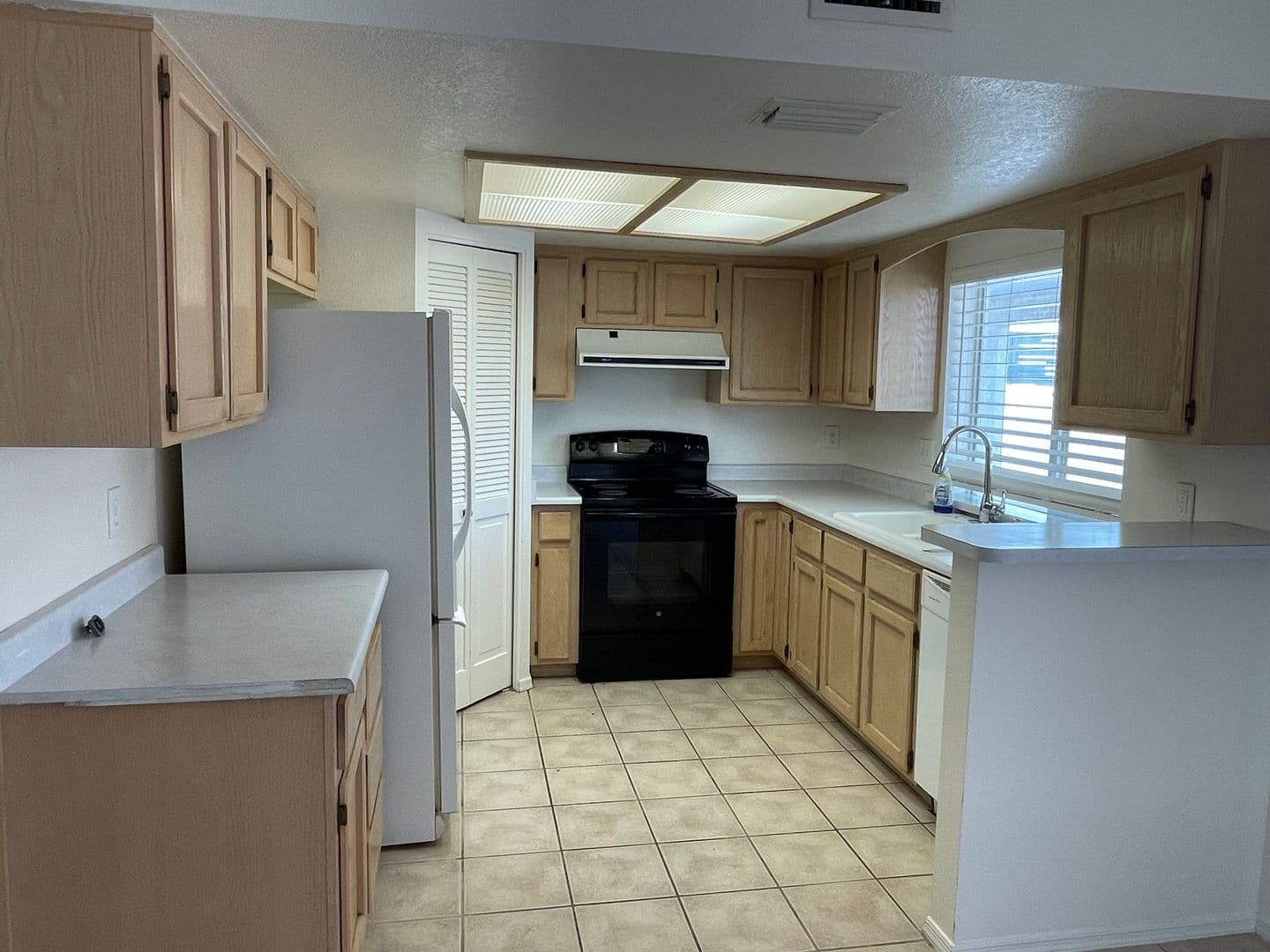 Lake Havasu City House: 3818 Challenger Drive