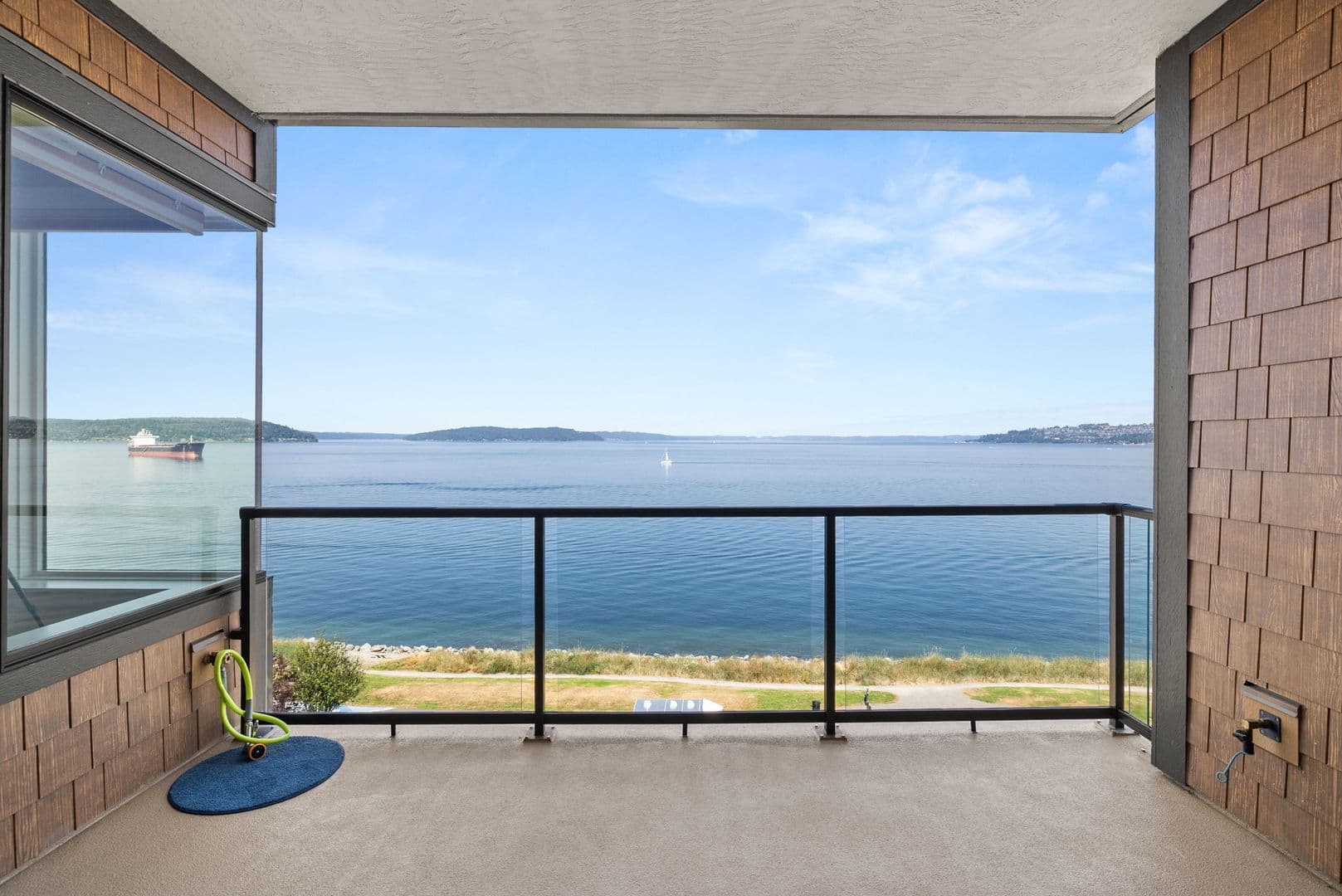Tacoma House: 4907 Main St