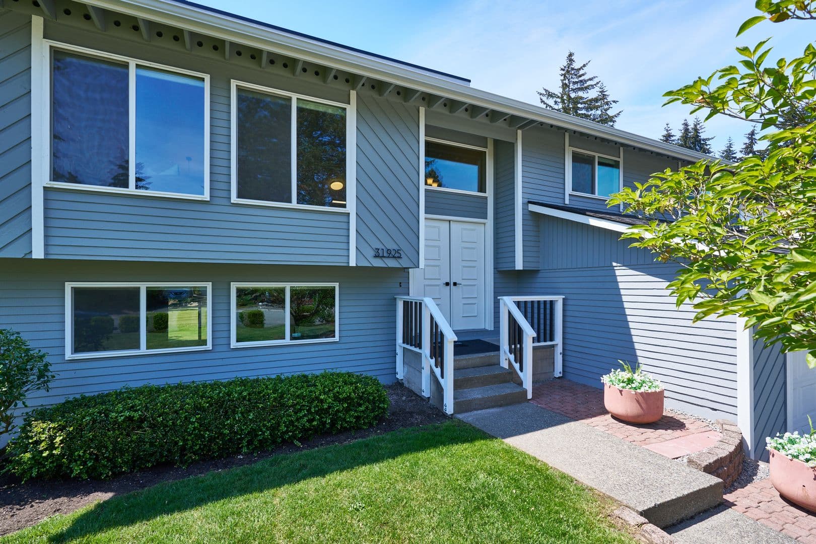 Federal Way House: 31925 36th Ave SW