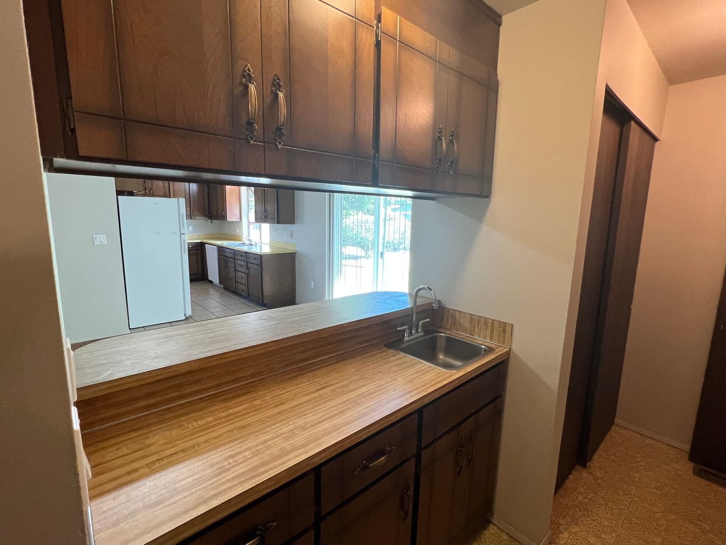 Tacoma House: 14724 27th Ave E