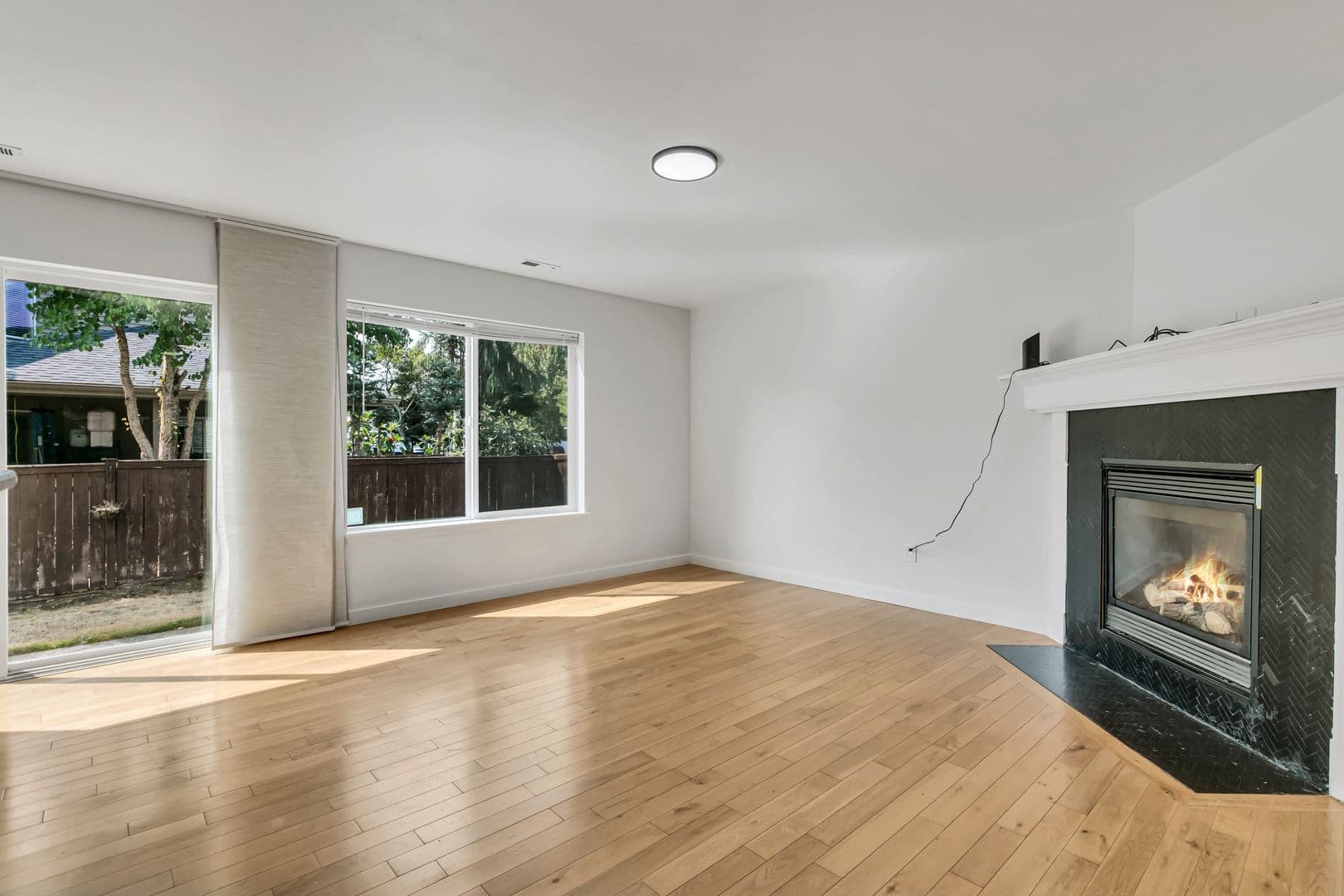 Kent House: 21603 SE 298th Pl