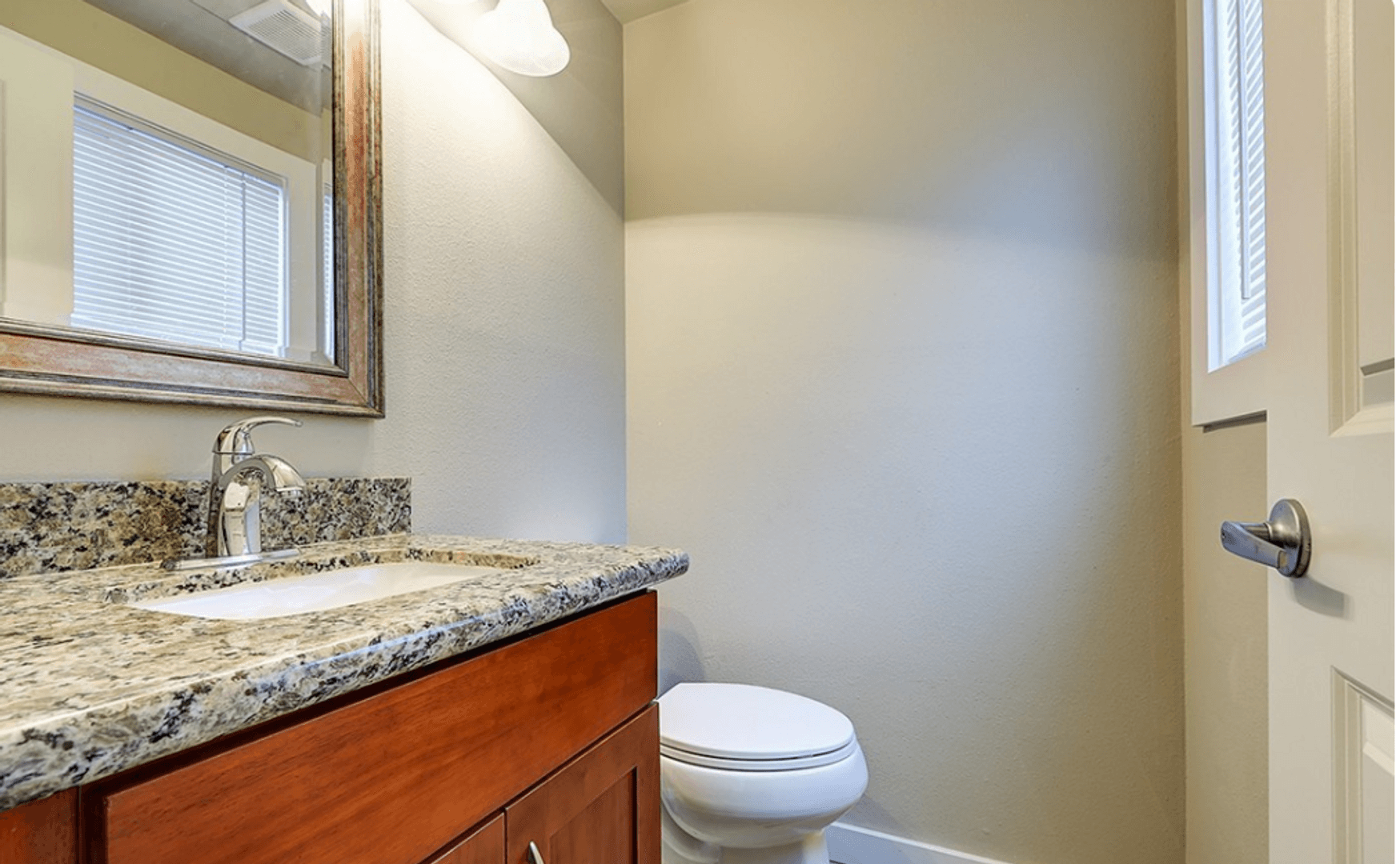 Federal Way House: 33266 34th Ave SW