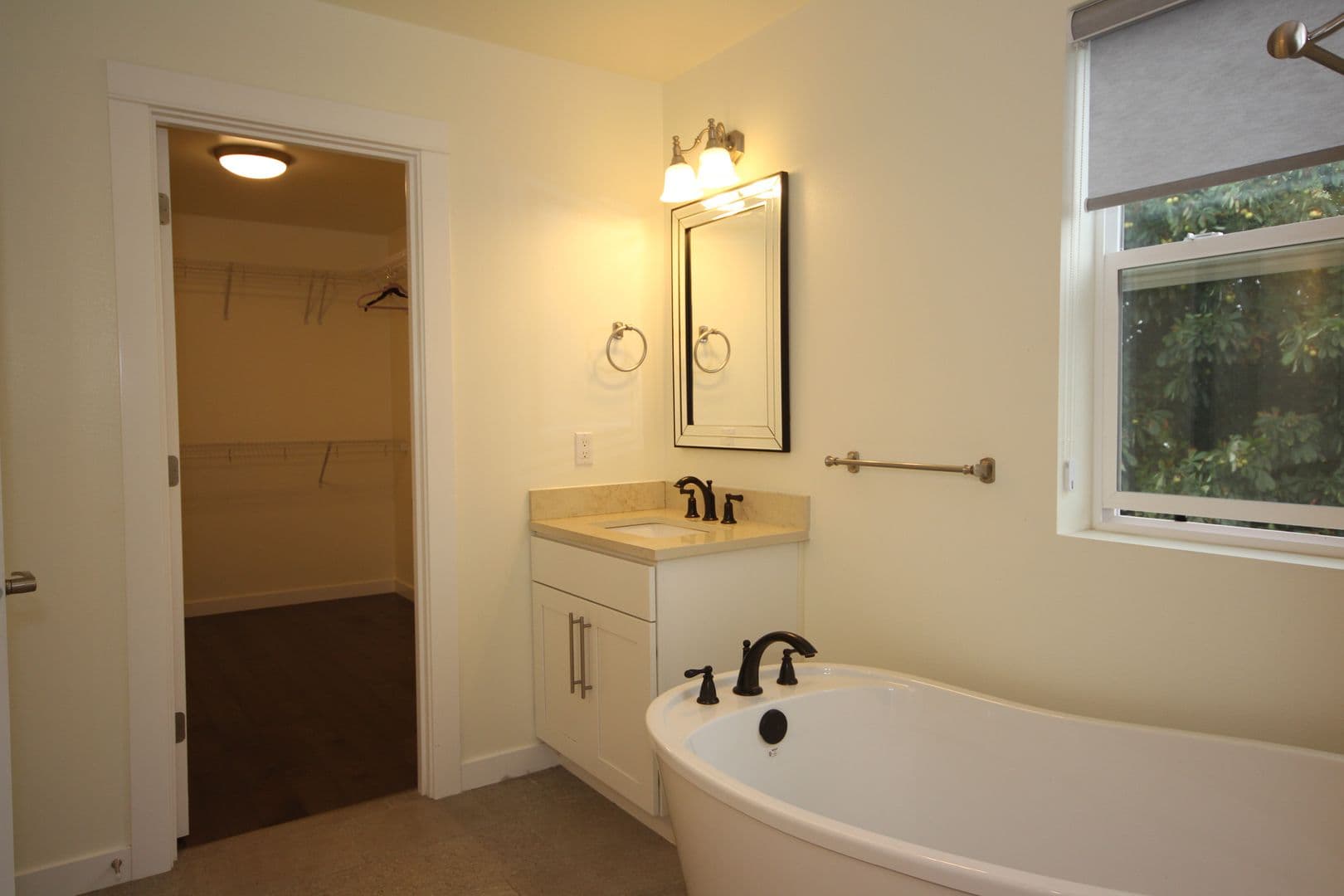 Seattle House: 4627 S Frontenac St