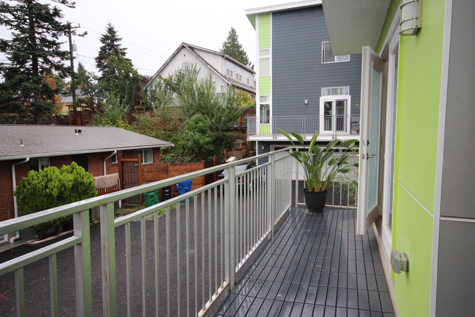 Seattle House: 4627 S Frontenac St