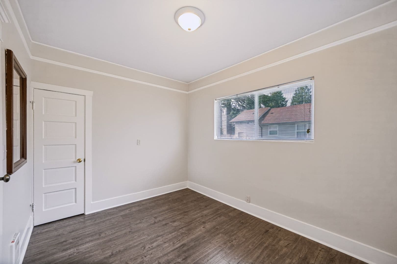 Seattle House: 4619 S Holden St