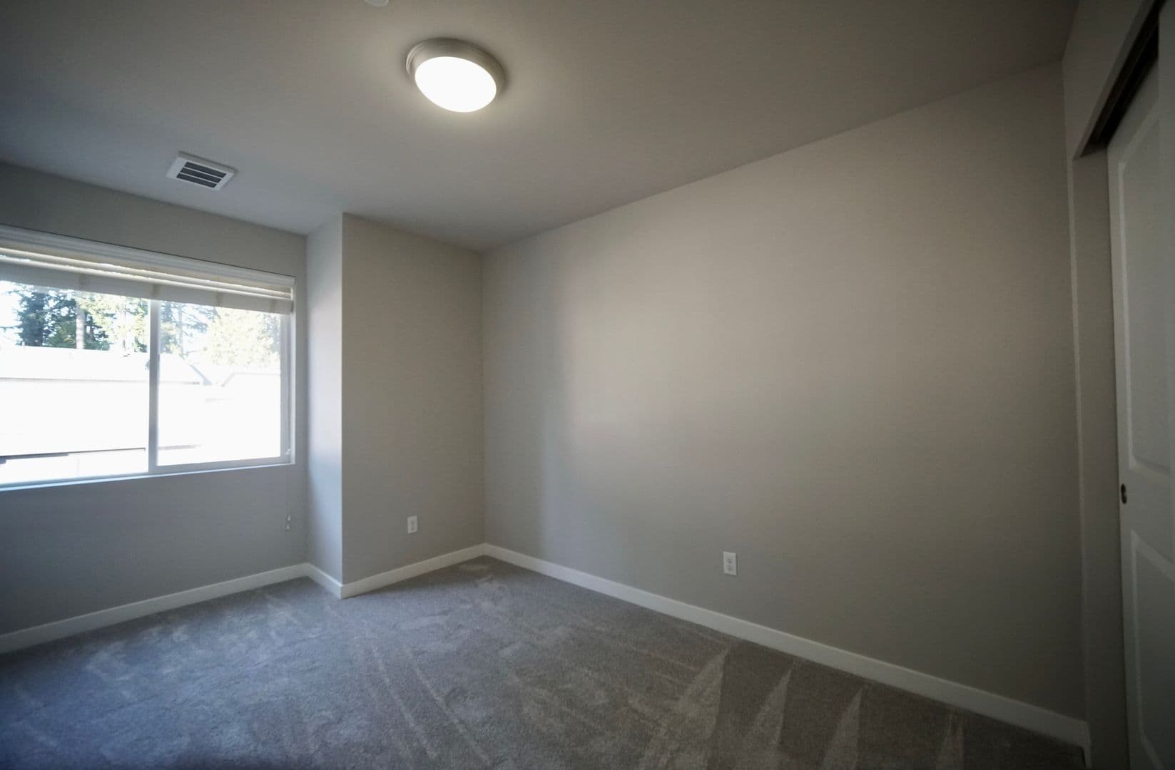 Everett Townhome: 1920 78th Pl SE