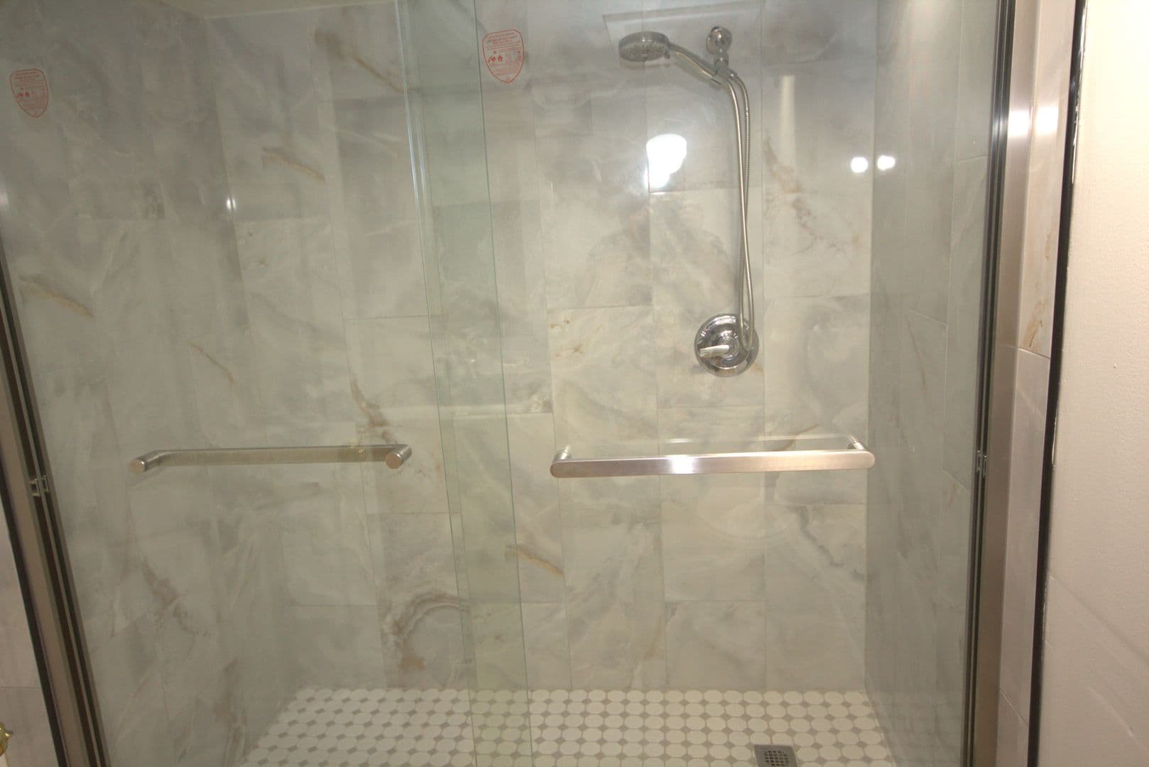 Burien Apartment: 15822 5th Pl S