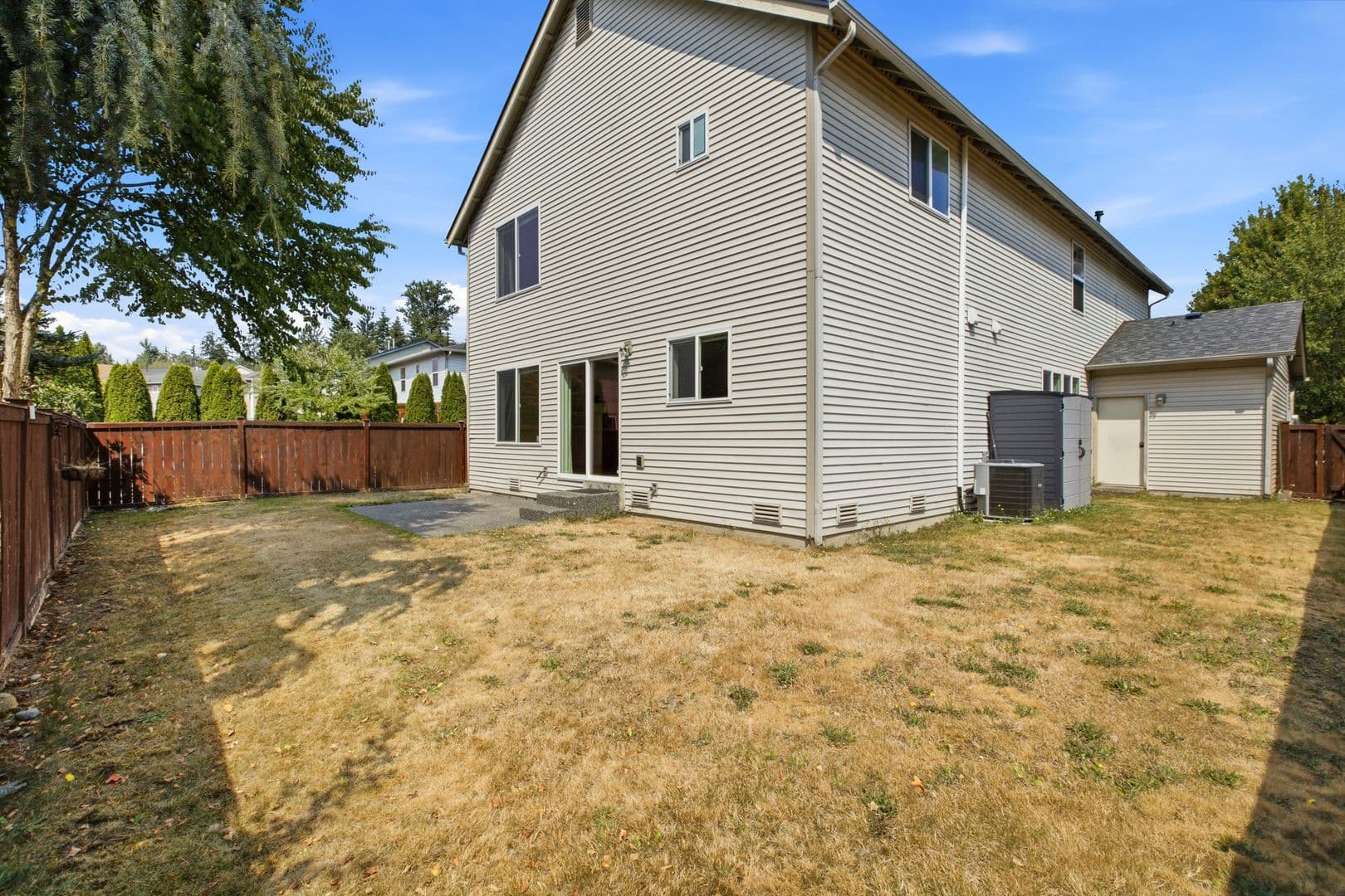 Kent House: 21603 SE 298th Pl