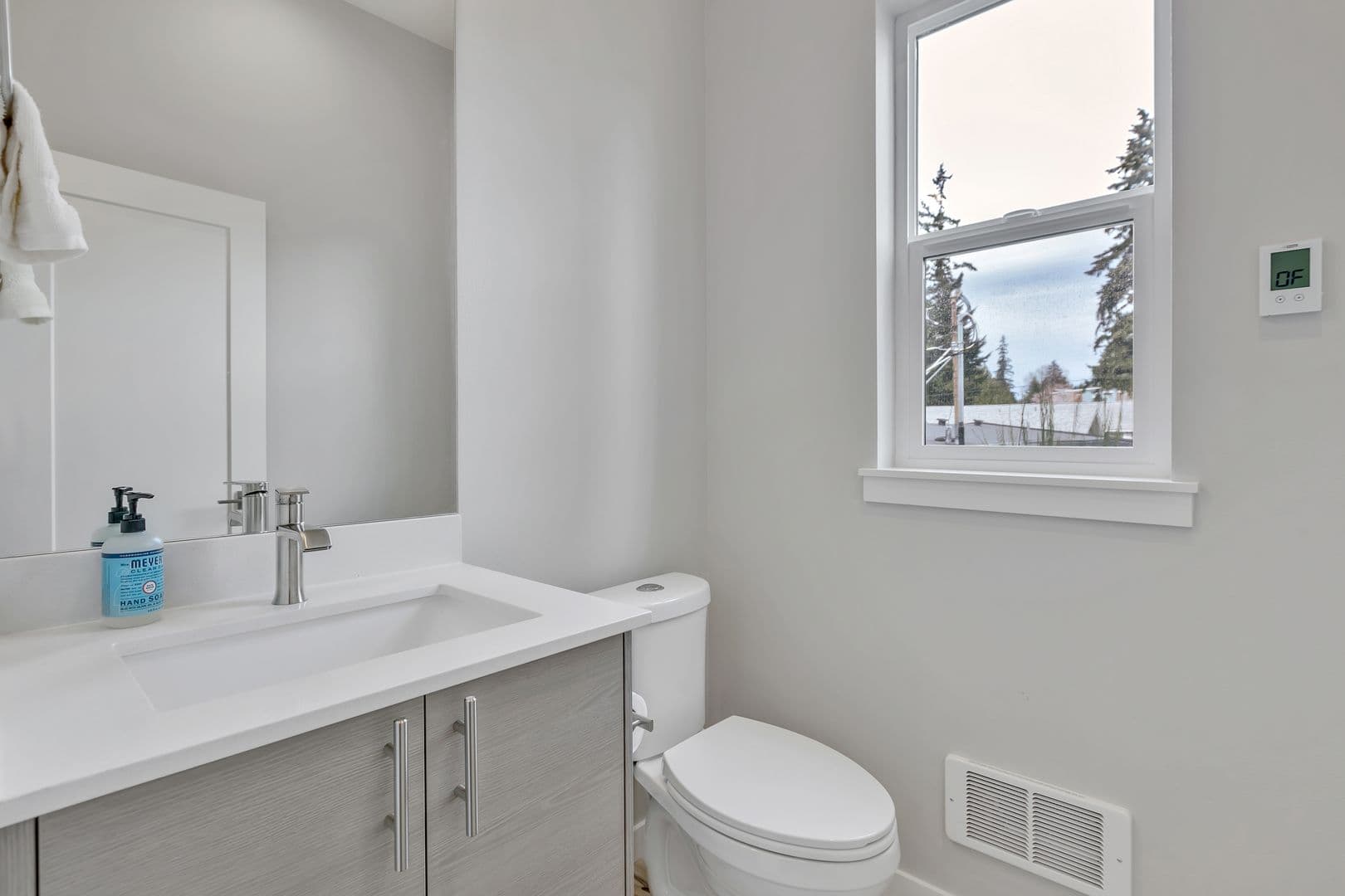 Edmonds Townhome: 22423 77th Ave W Unit A1