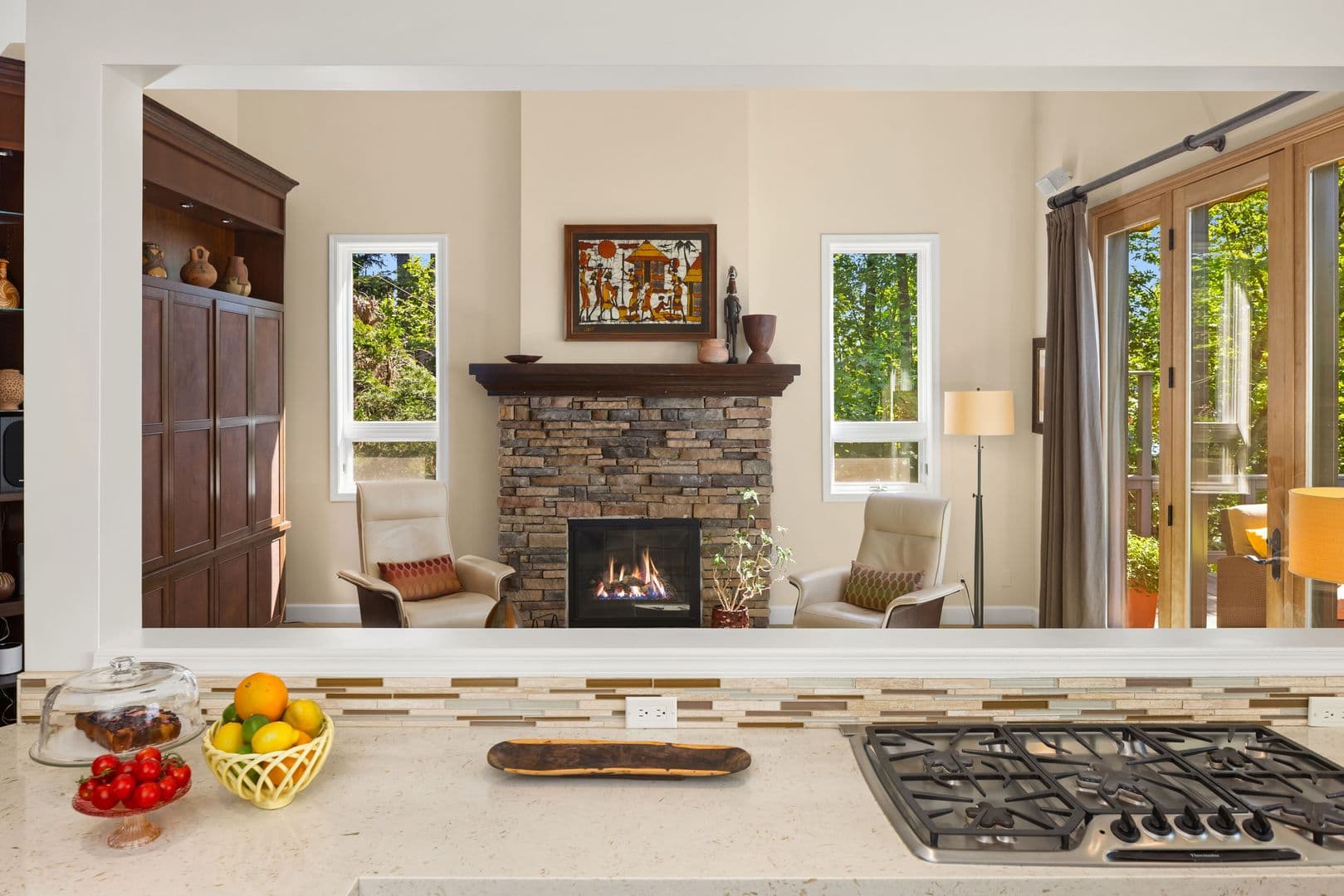 Mercer Island House: 7447 W Mercer Way