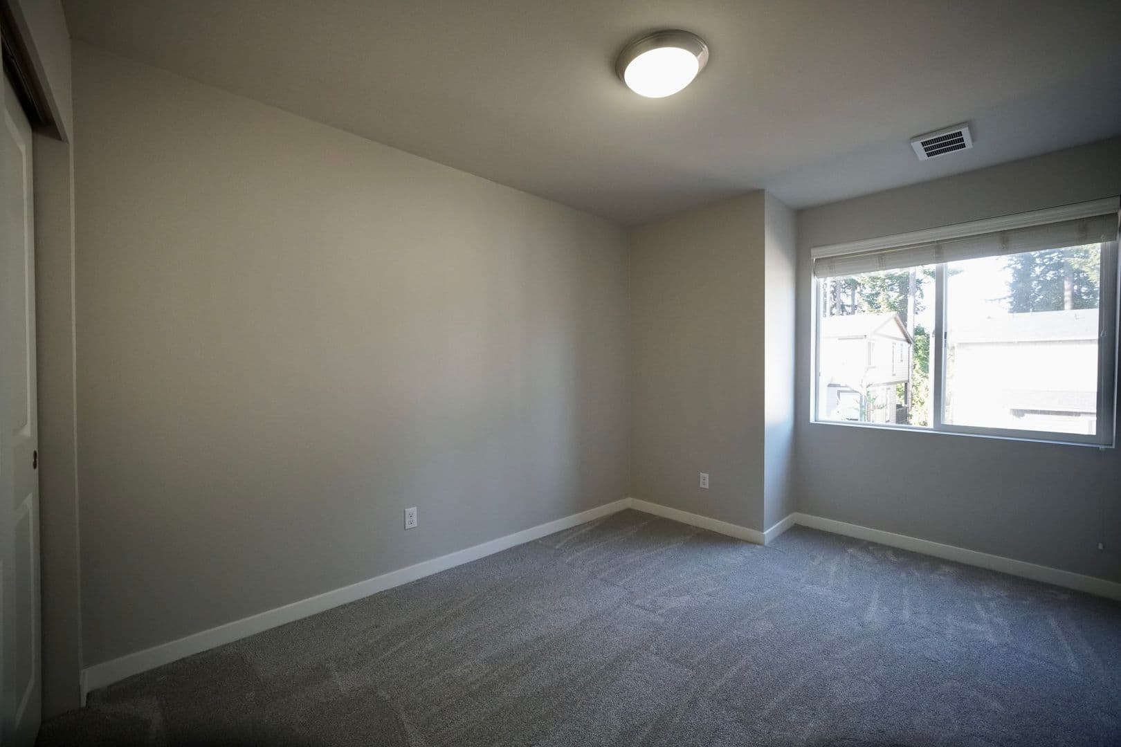 Everett Townhome: 1920 78th Pl SE