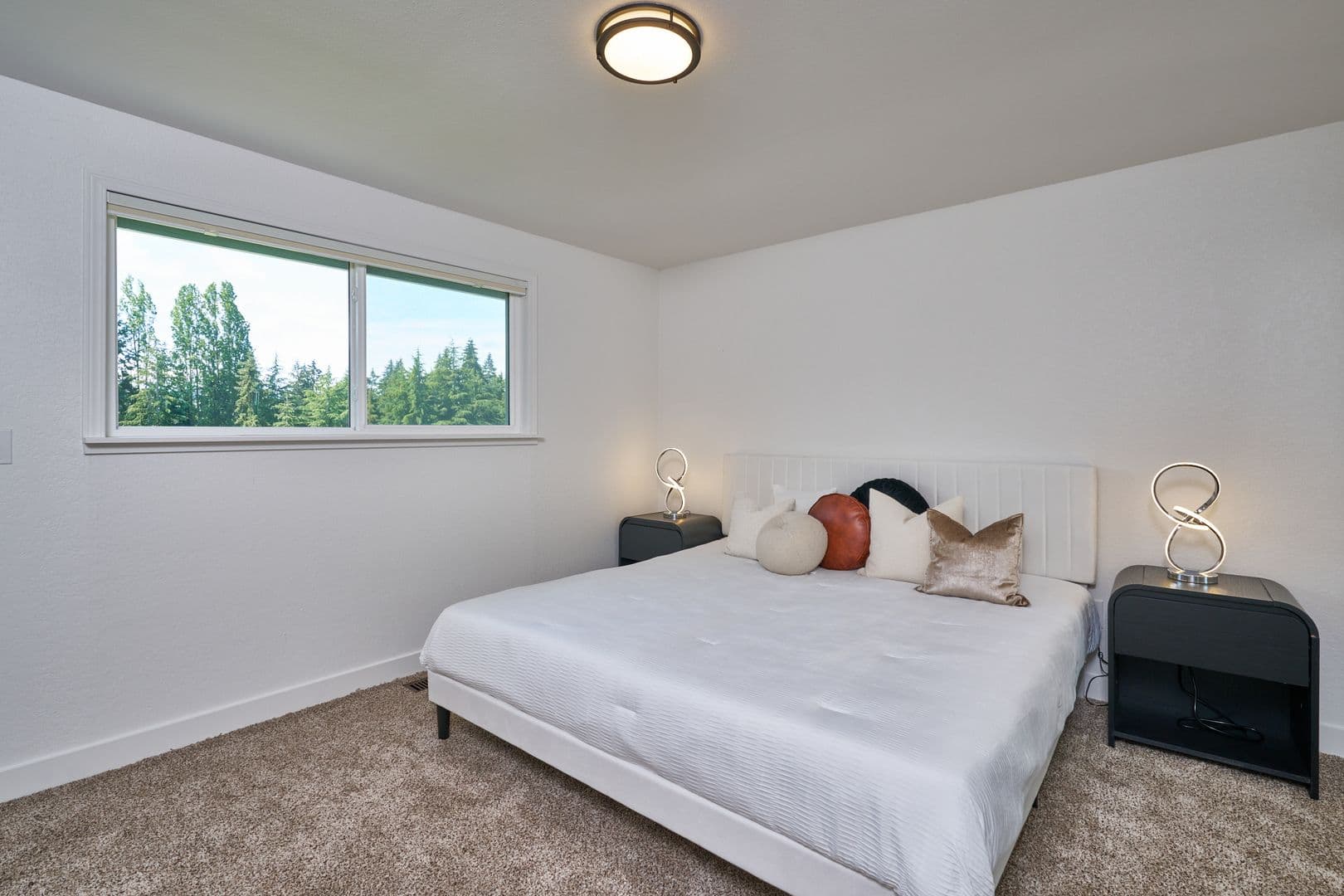 Federal Way House: 31925 36th Ave SW