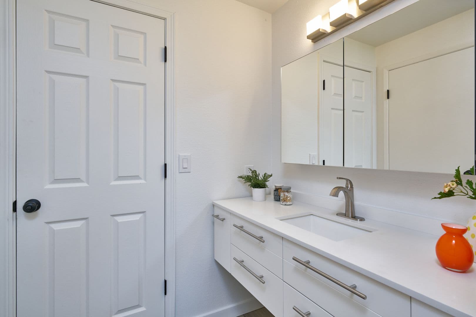 Federal Way House: 31925 36th Ave SW