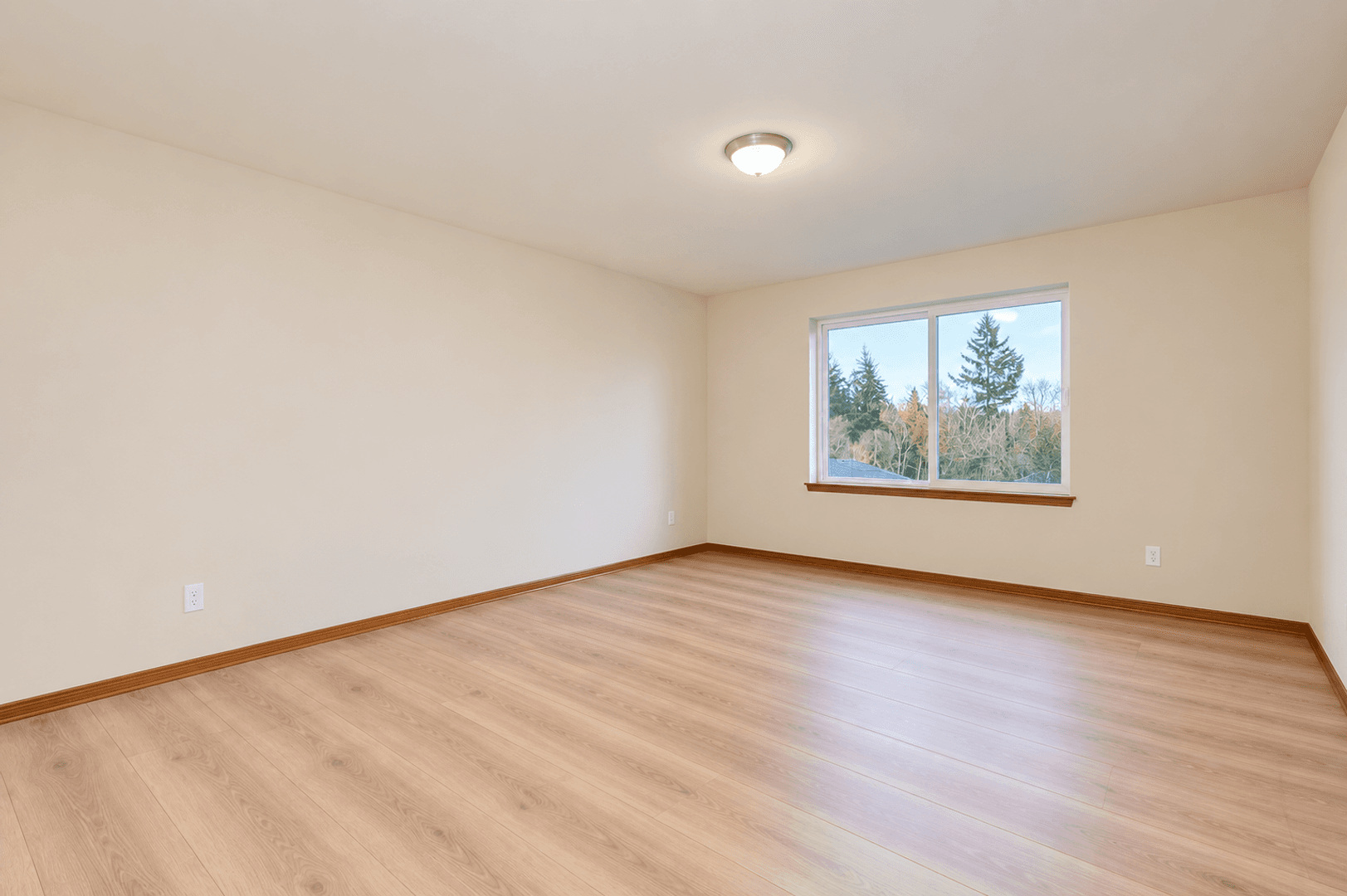 Port orchard House: 5004 Onalaska Loop SE
