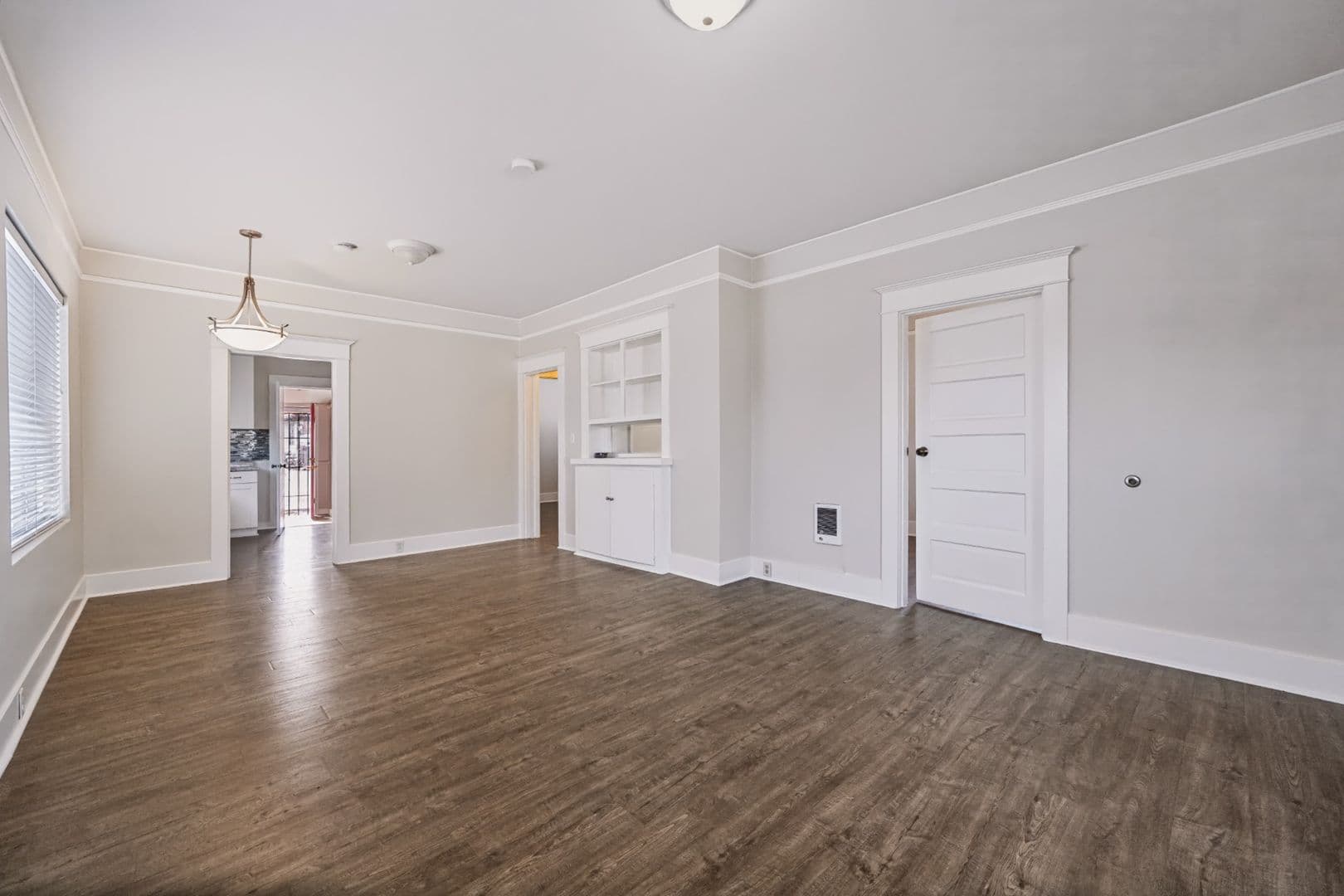 Seattle House: 4619 S Holden St