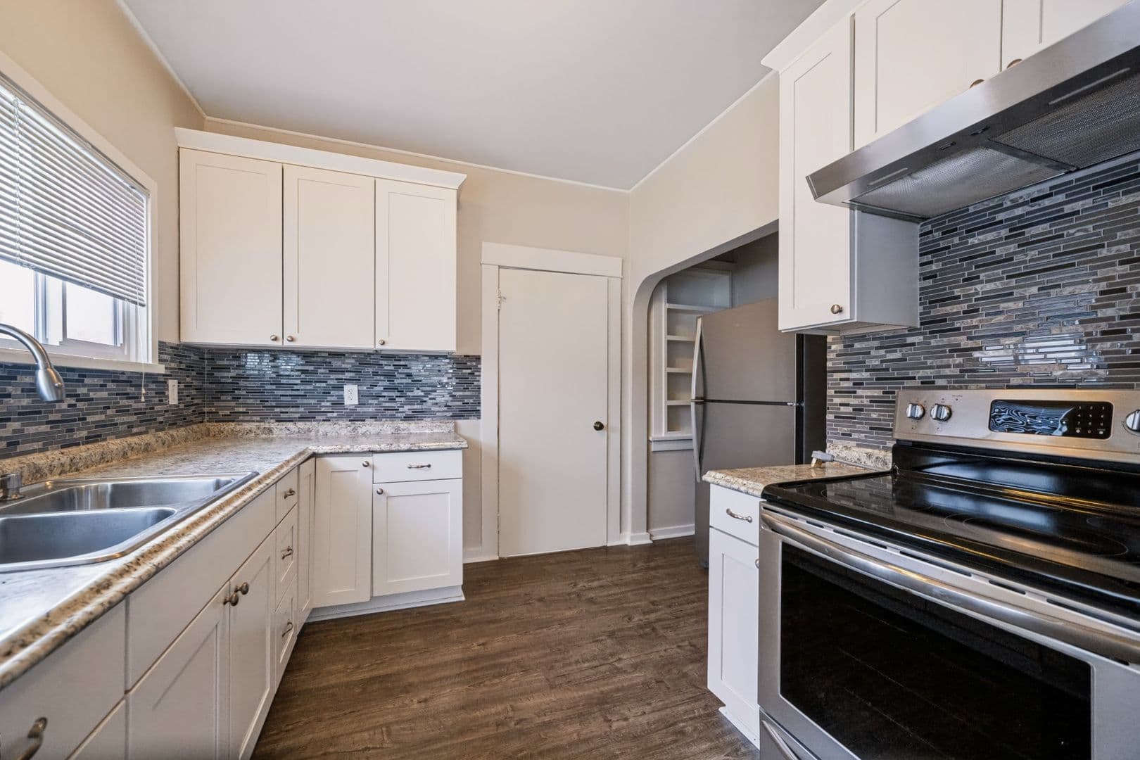 Seattle House: 4619 S Holden St