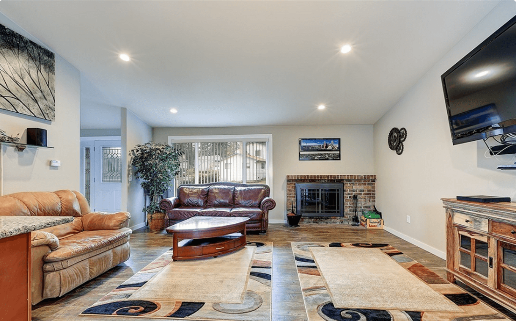 Federal Way House: 33266 34th Ave SW
