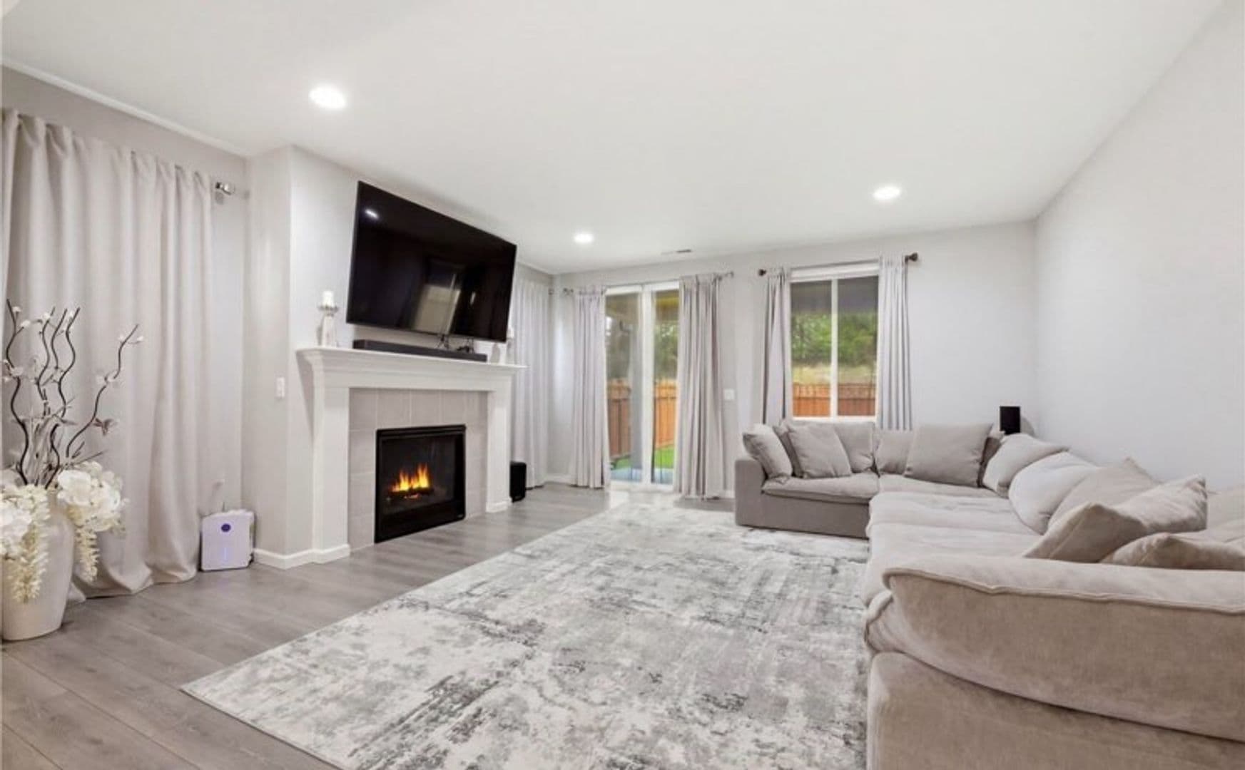 Bonney Lake House: 12813 193rd Ave E