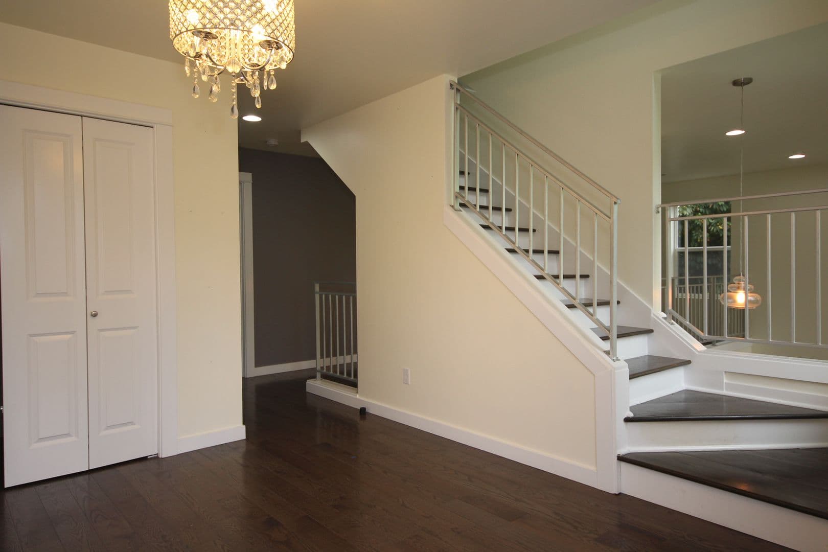 Seattle House: 4627 S Frontenac St