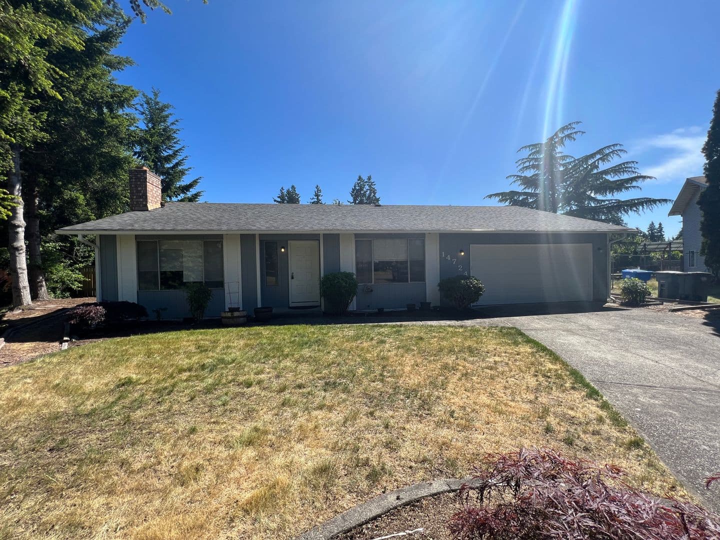 Tacoma House: 14724 27th Ave E