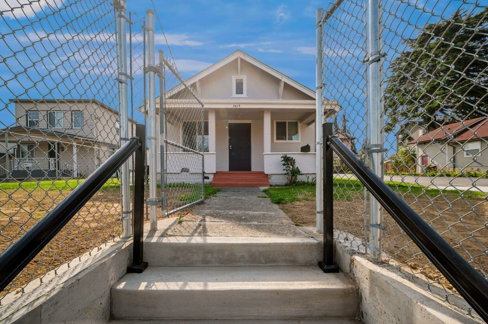 Seattle House: 4619 S Holden St