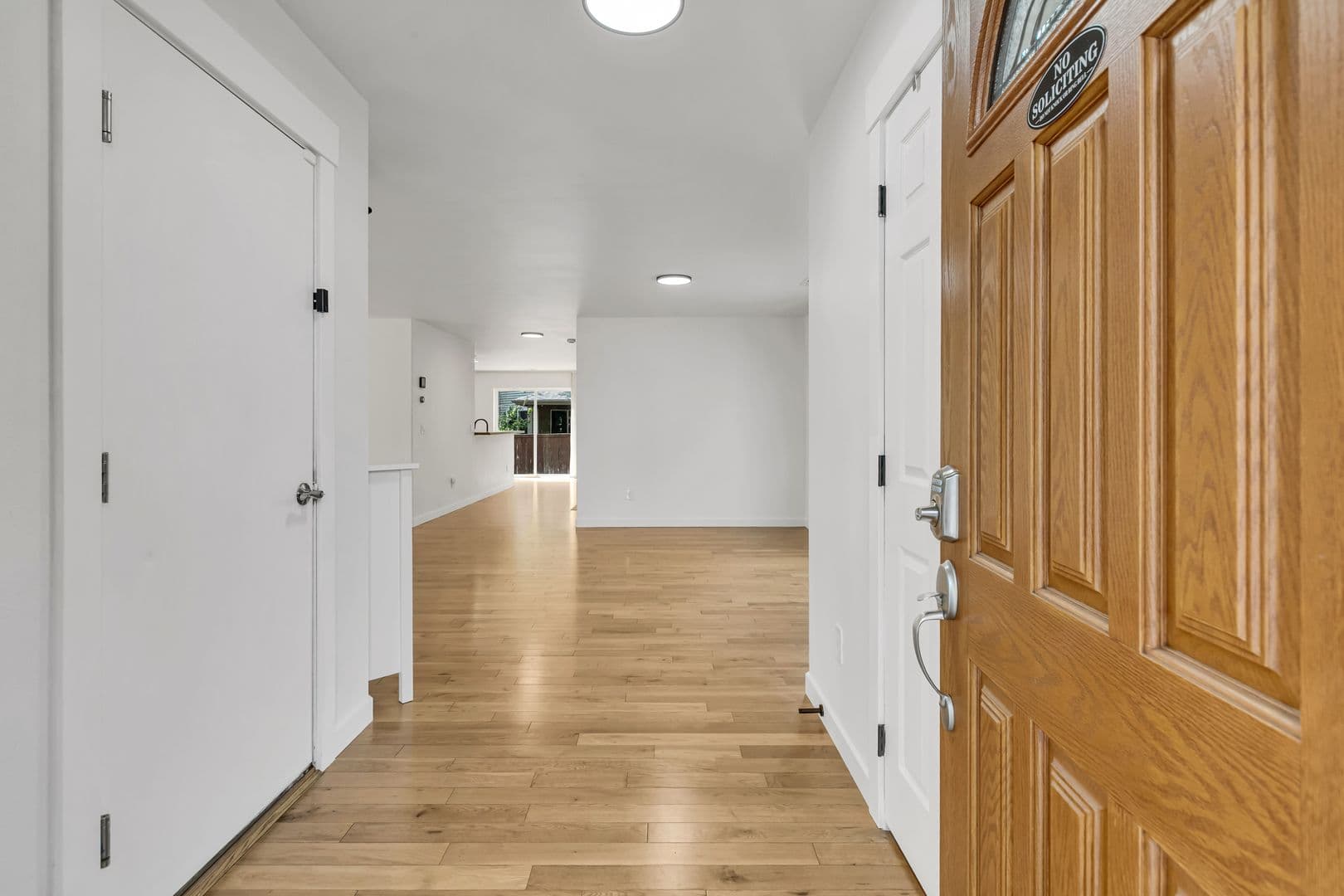 Kent House: 21603 SE 298th Pl