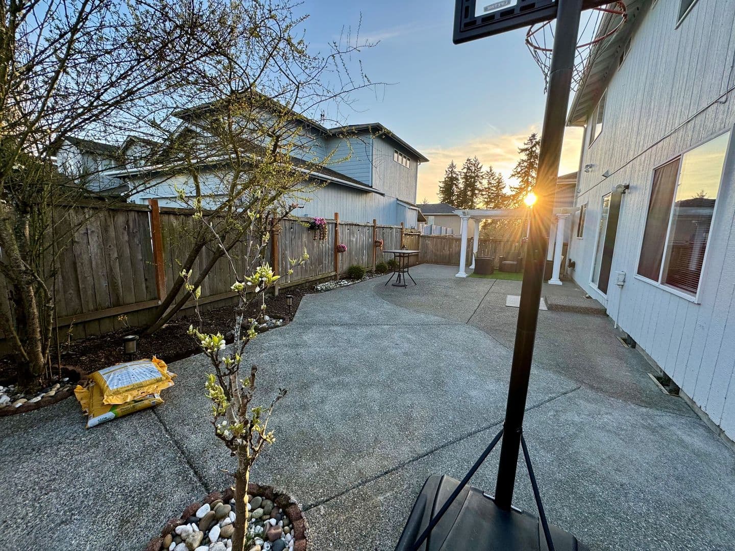 Kent House: 2717 S 268th Pl