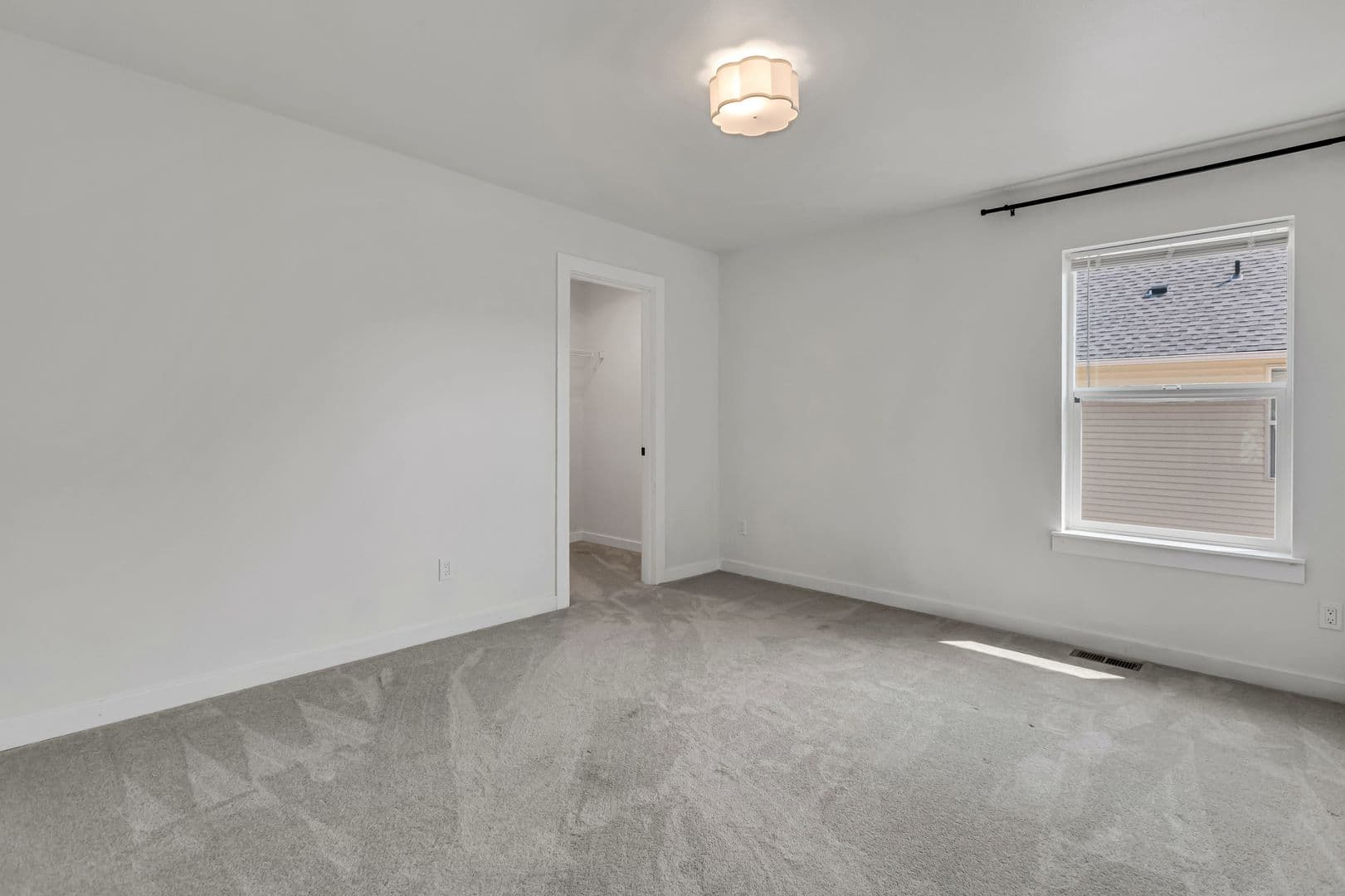 Kent House: 21603 SE 298th Pl