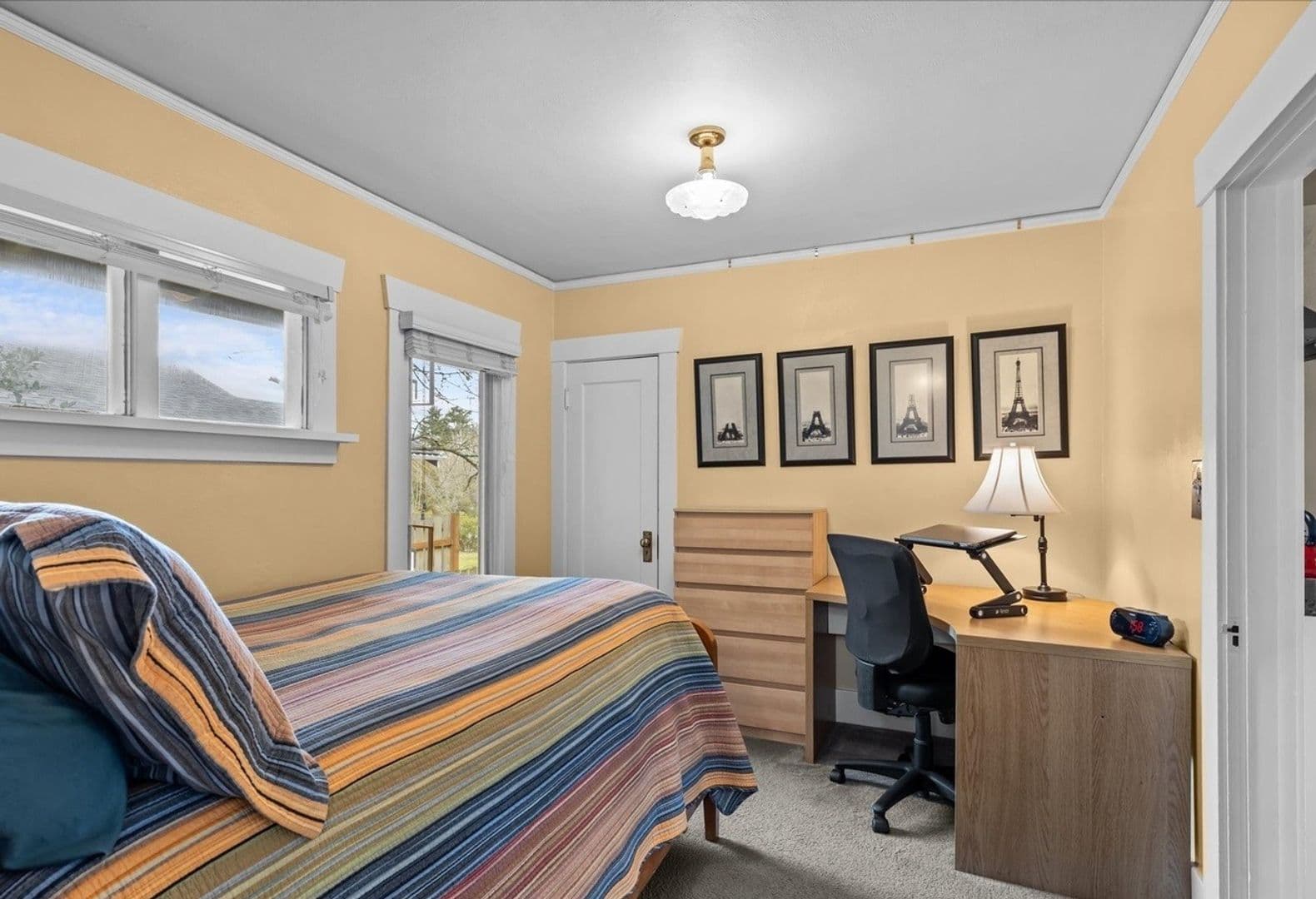 Tacoma House: 4010 E F St