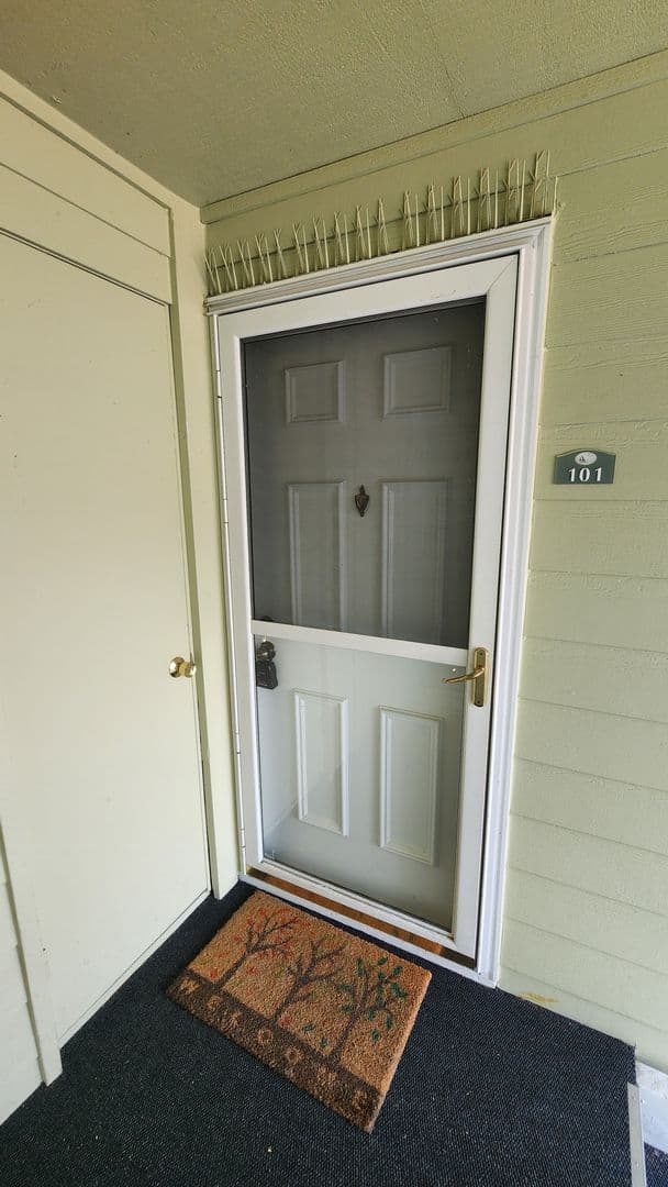Des Moines Townhome: 22244 24th Ave S N-101
