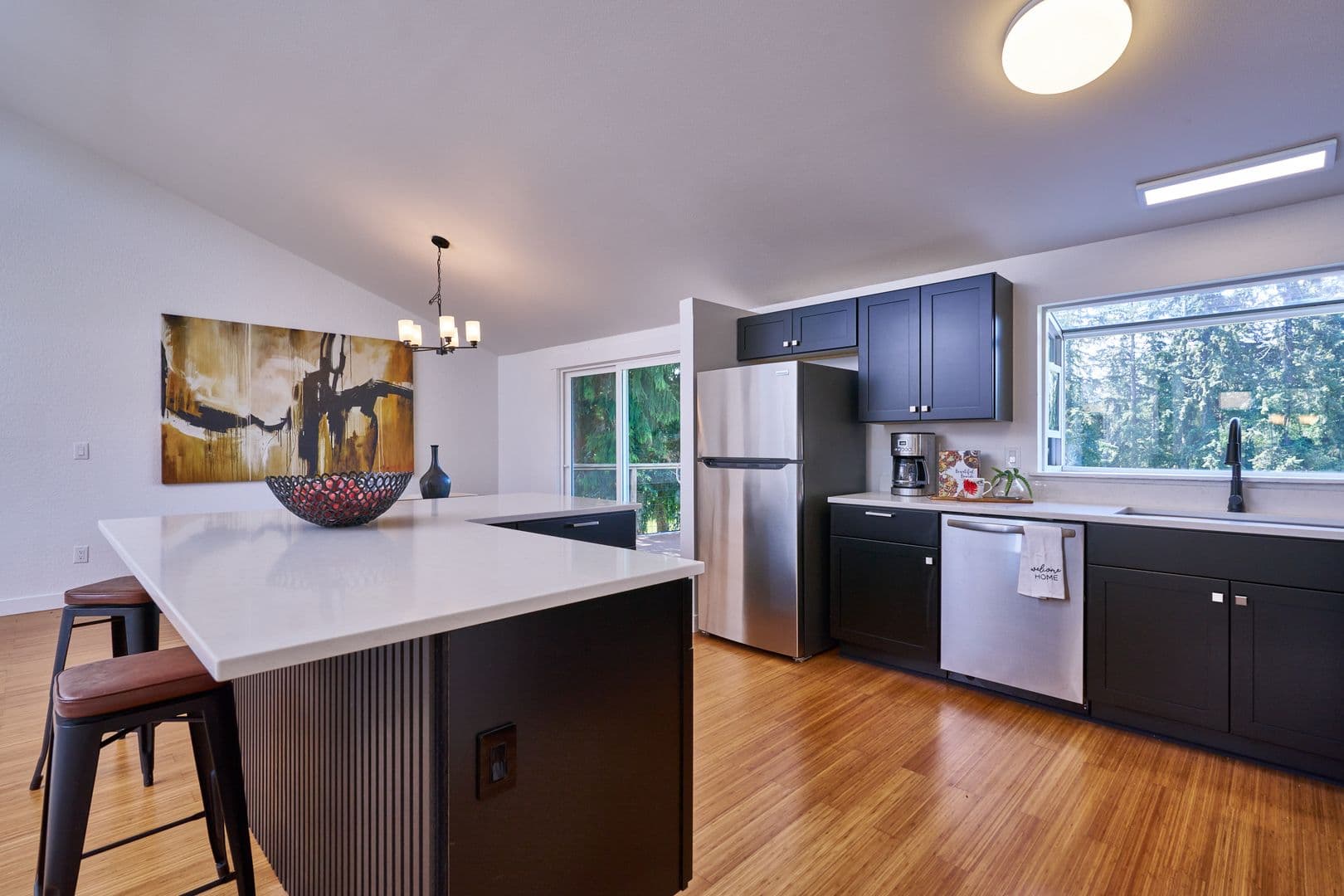 Federal Way House: 31925 36th Ave SW